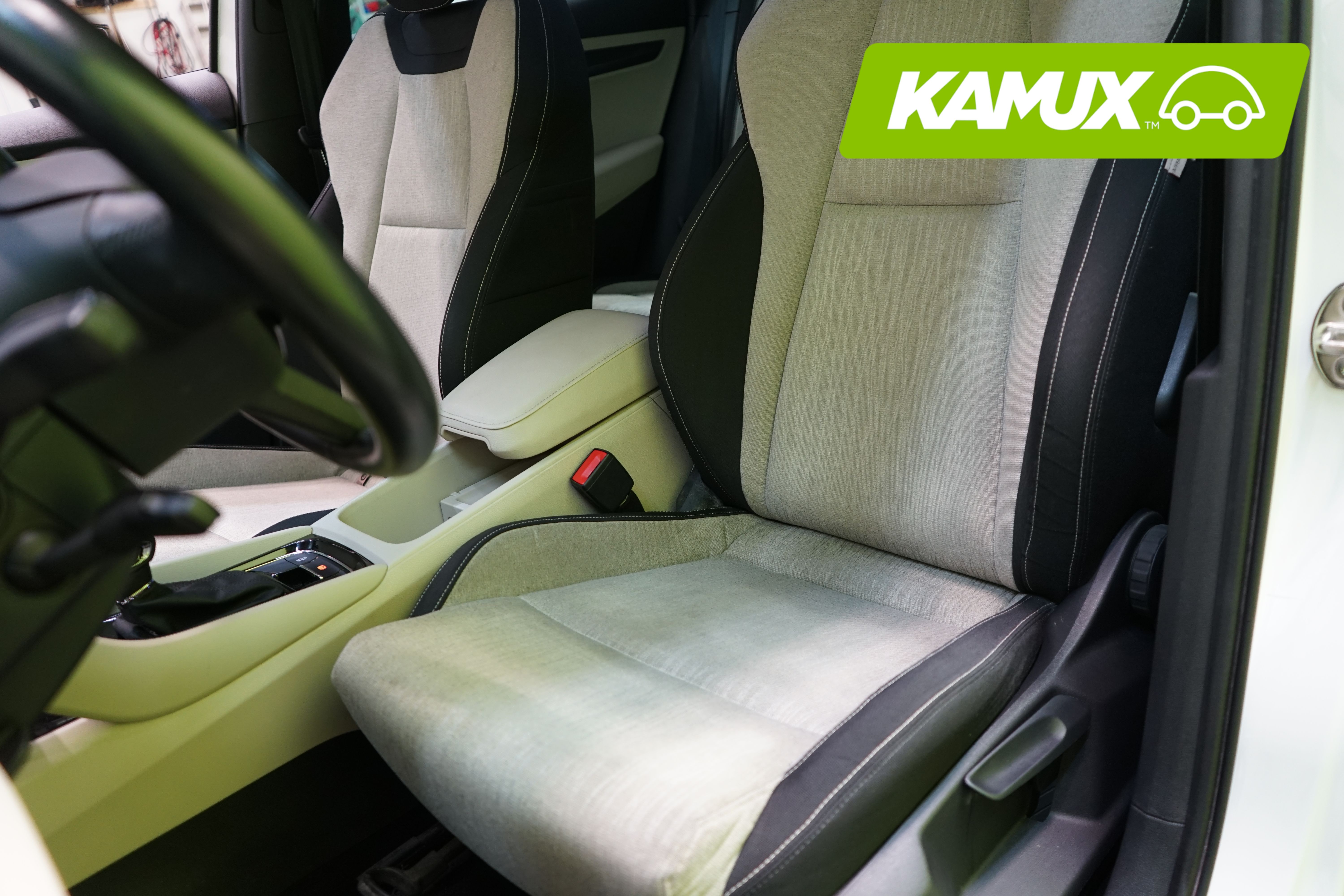 Skoda Karoq 1,5 TSI Style DSG Autom 2018, photo 7/28