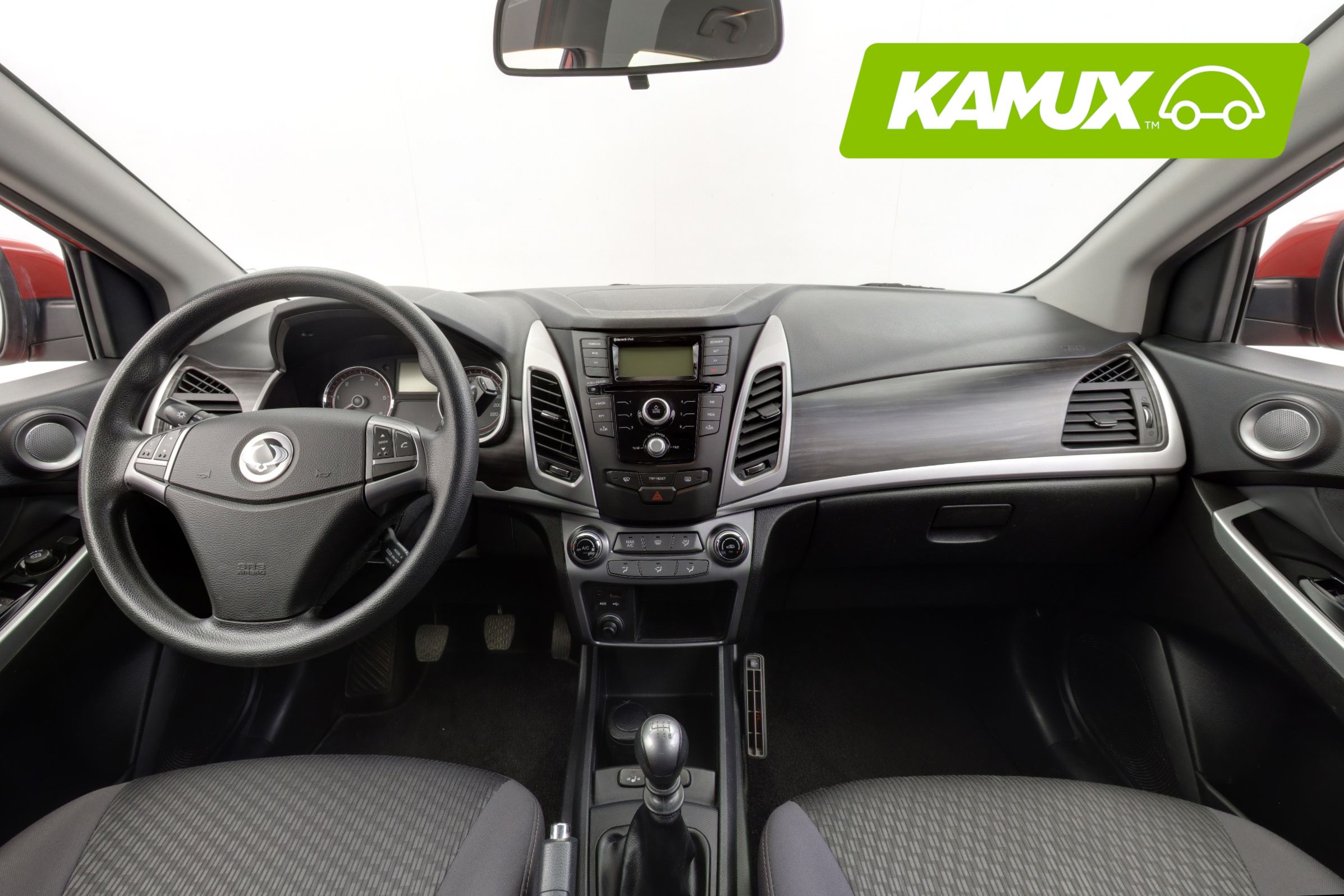 SsangYong Korando D20 AWD 6MT CRYSTAL 2015, kuva 7/24