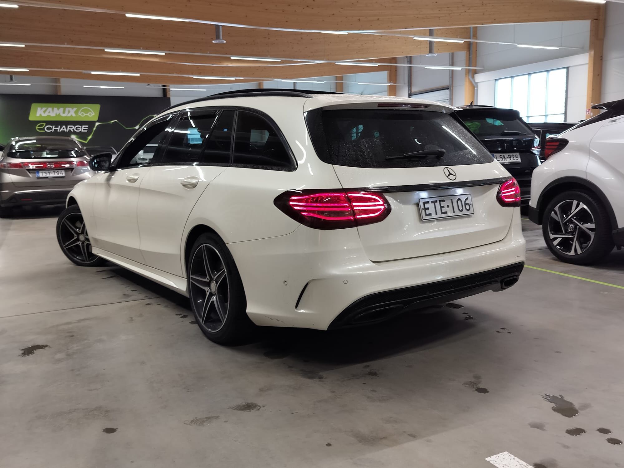 Mercedes-Benz C 2015, kuva 2/4