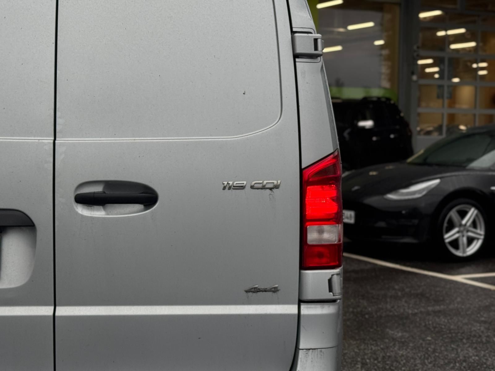 Mercedes-Benz Vito 2024, photo 4/12