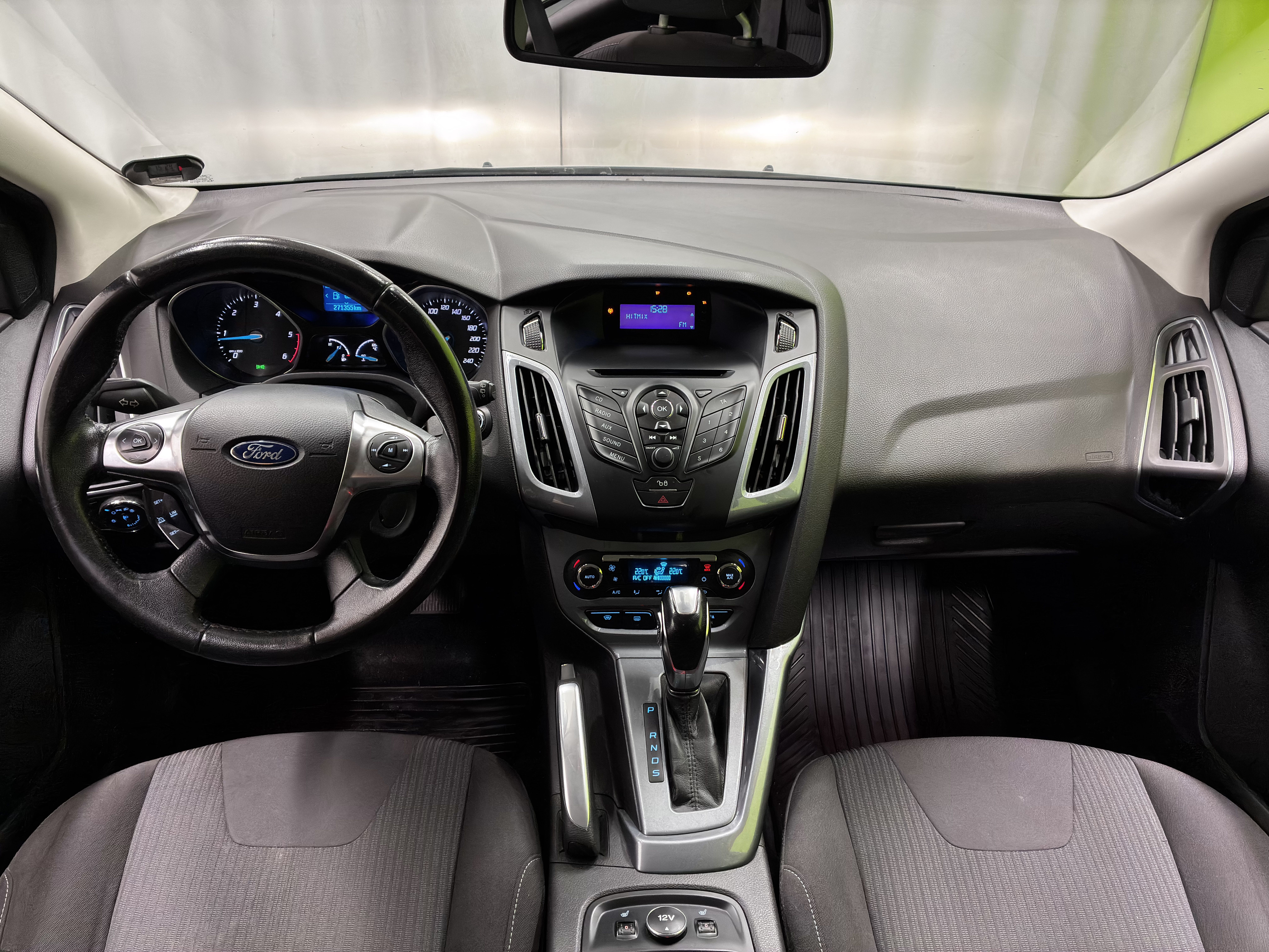 Ford Focus 2012, kuva 6/18