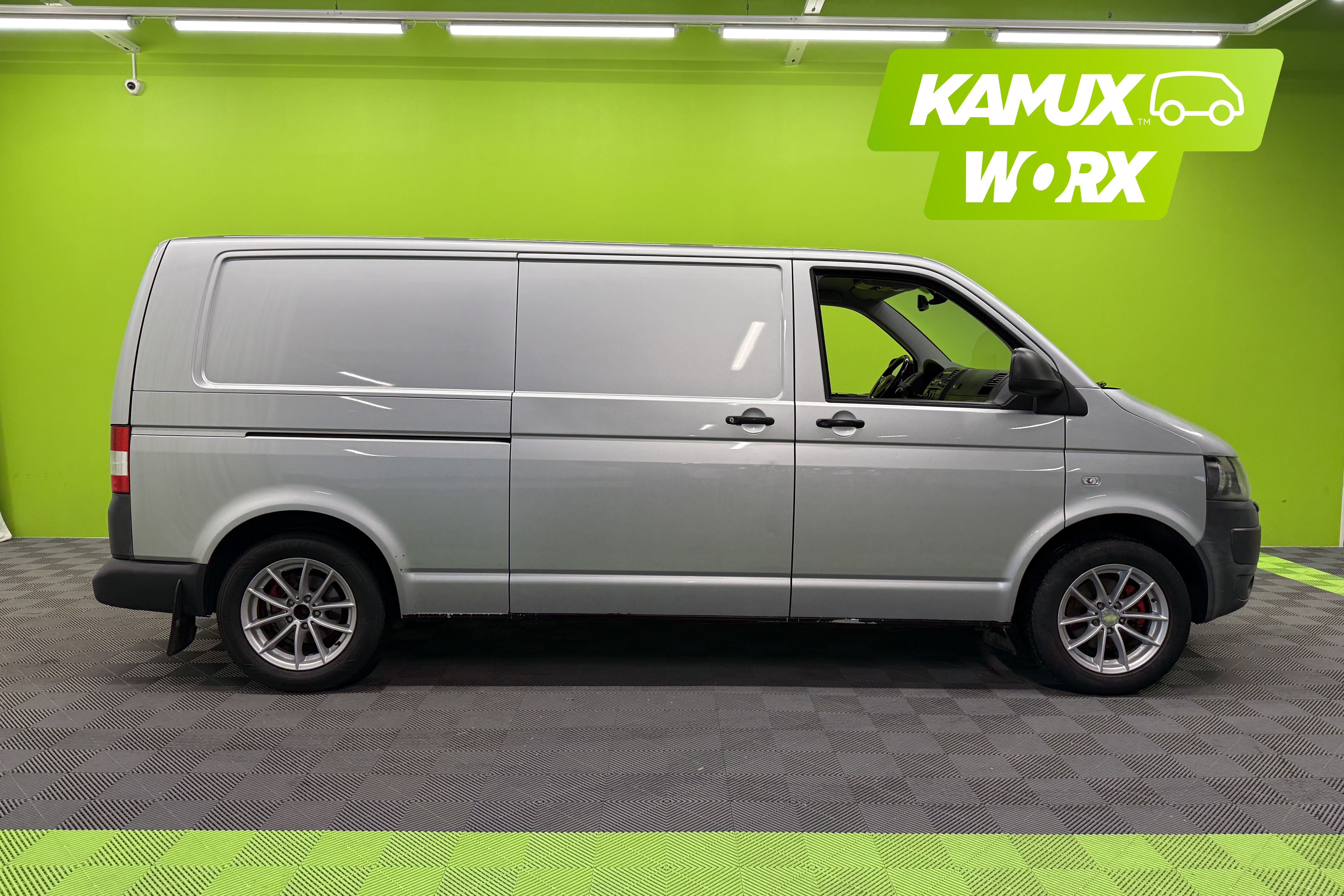 Volkswagen Transporter 2013, kuva 2/14