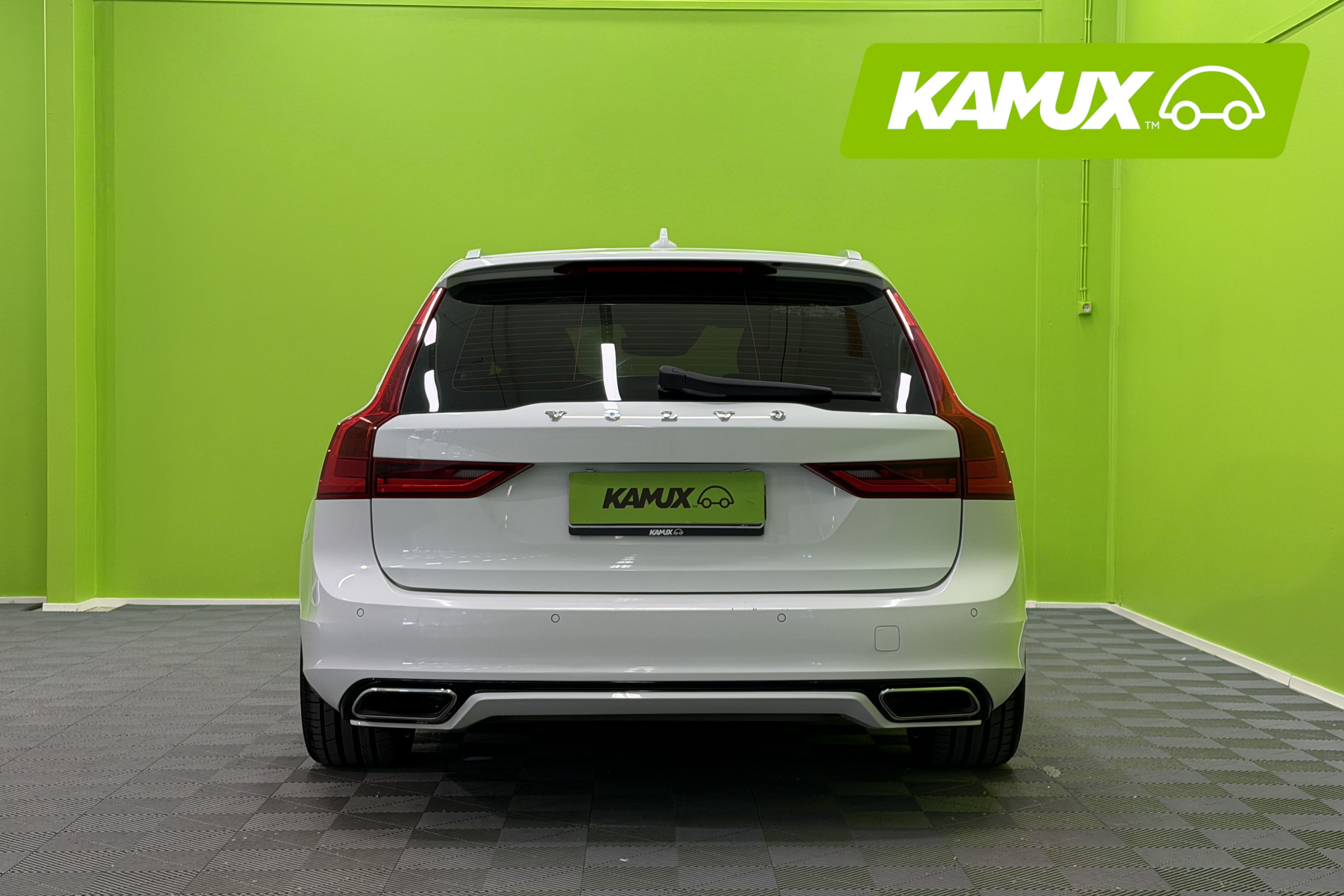 Volvo V90 D4 AWD R-Design aut 2017, kuva 5/28