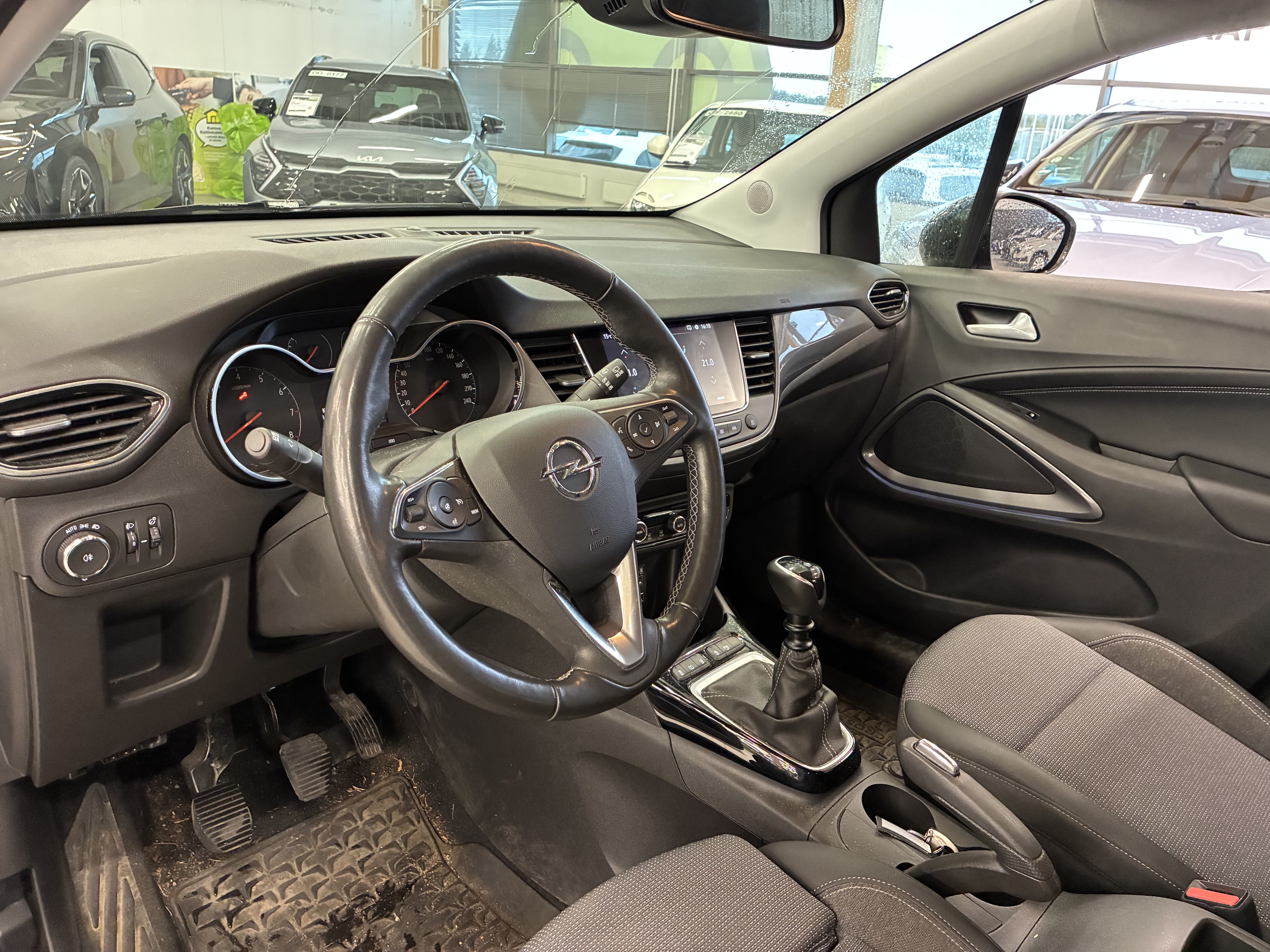 Opel Crossland Innovation Plus 130 Turbo 2021, kuva 6/16