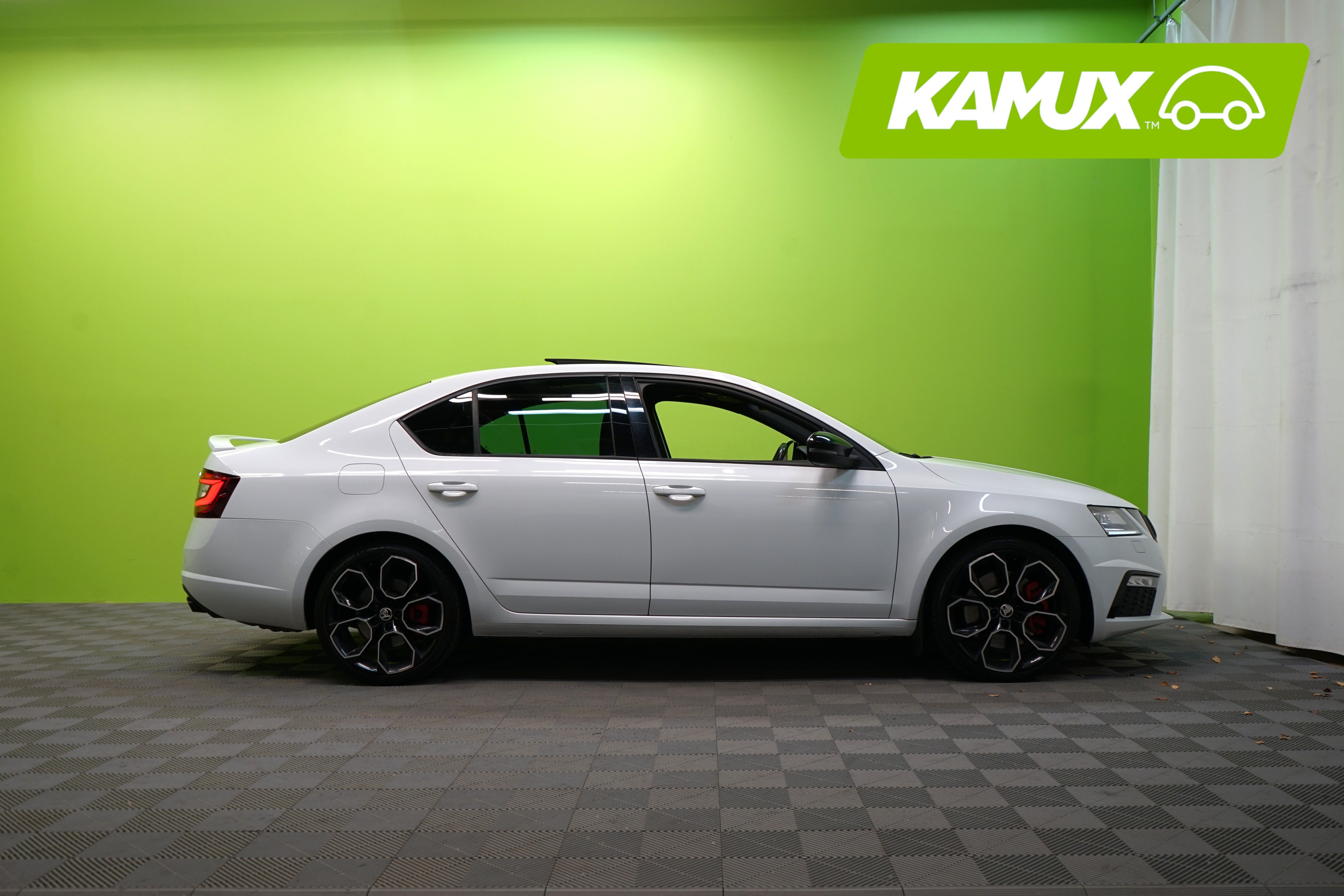 Skoda Octavia 2,0 TSI RS 245 DSG Autom. 2018, kuva 2/31