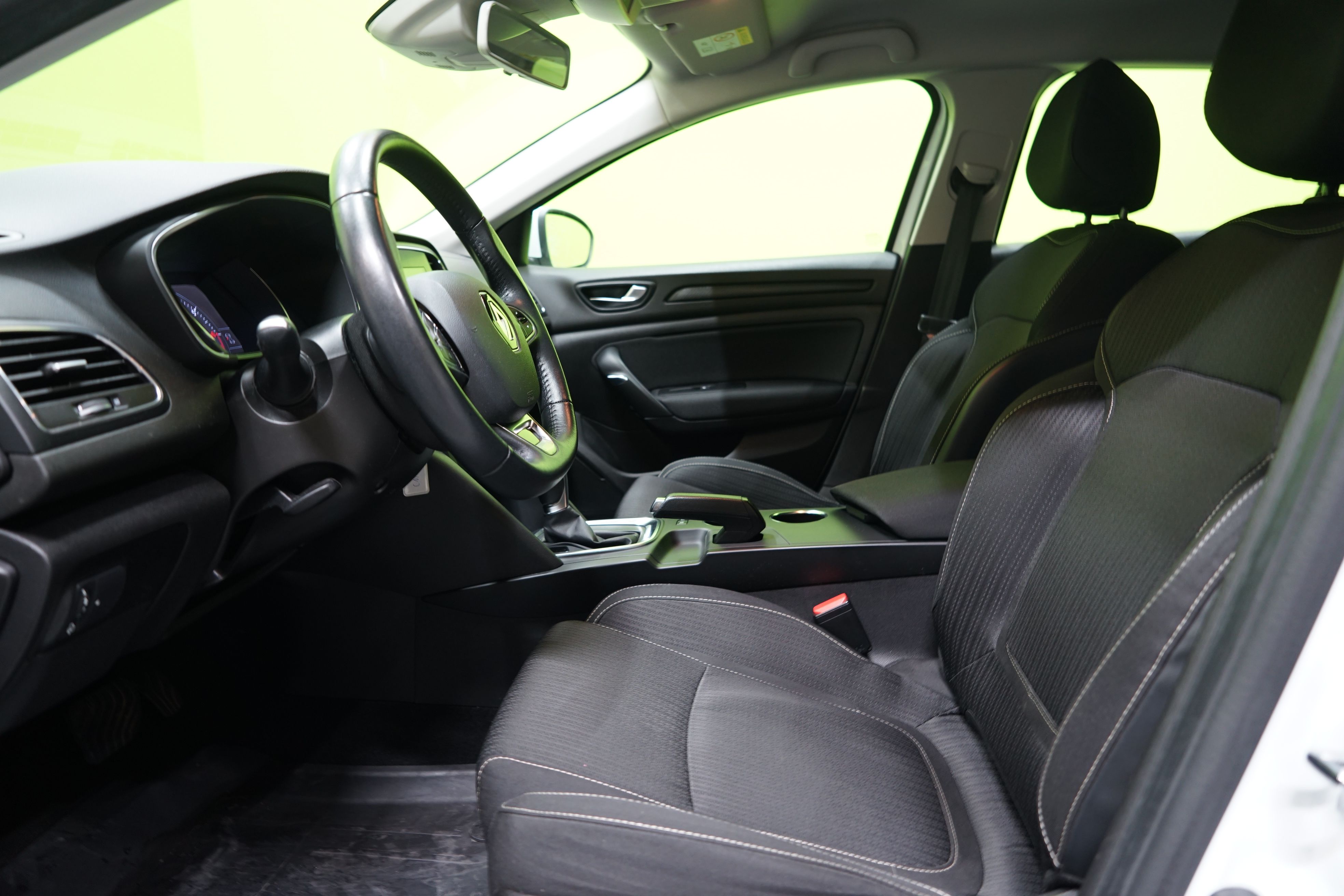 Renault Megane 2019, kuva 7/19