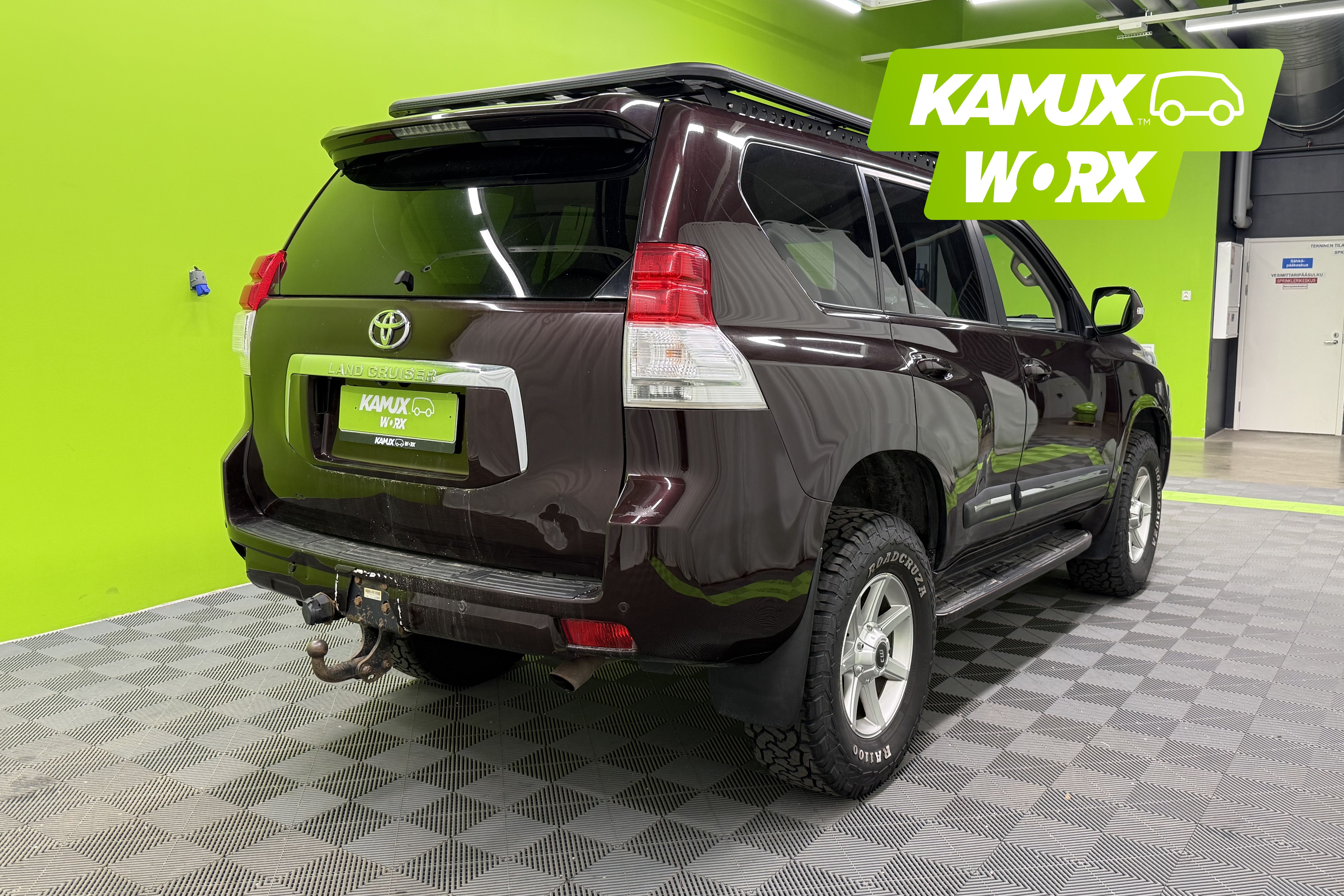 Toyota Land Cruiser 2011, kuva 3/17