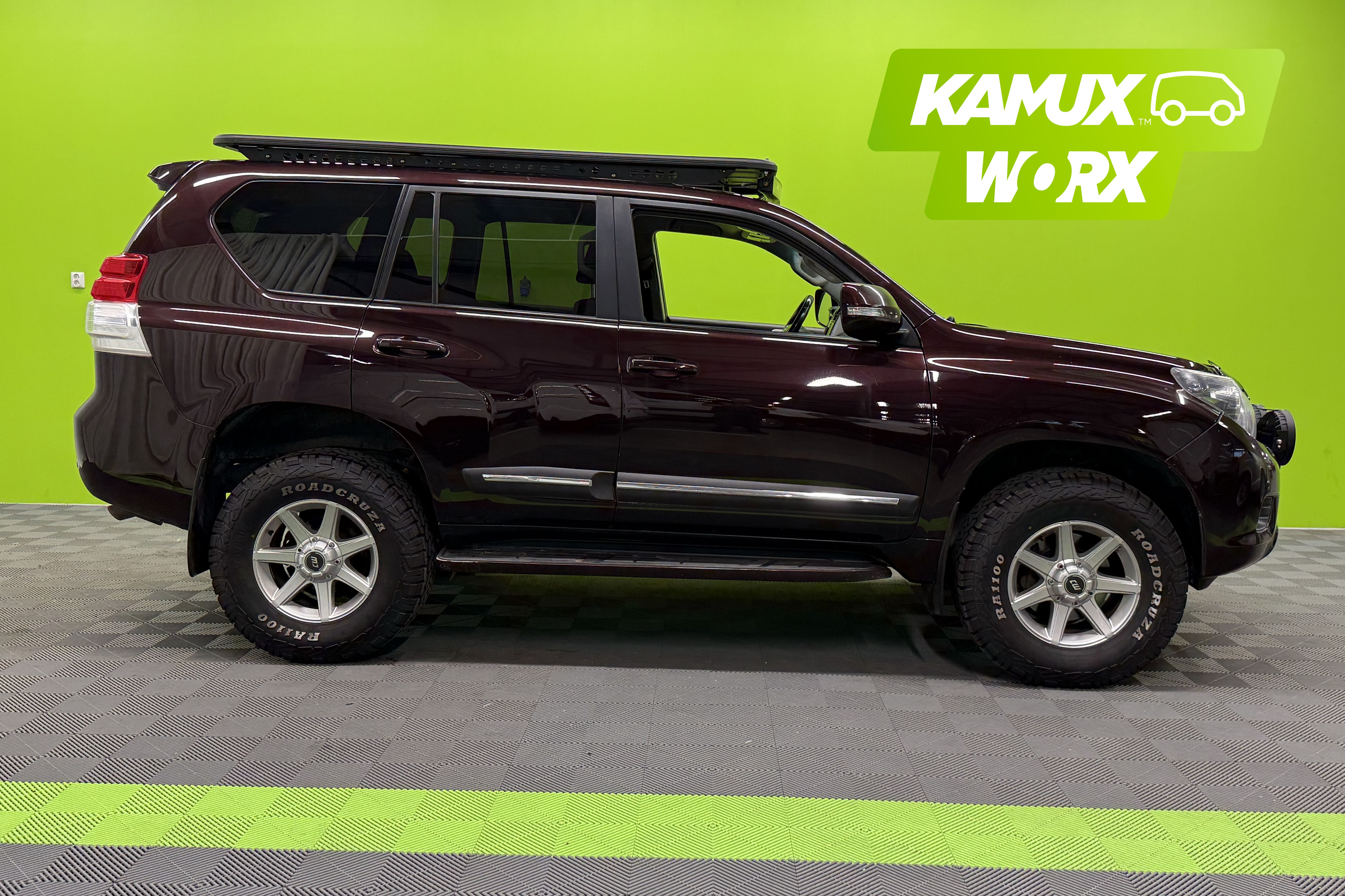 Toyota Land Cruiser 2011, kuva 2/17