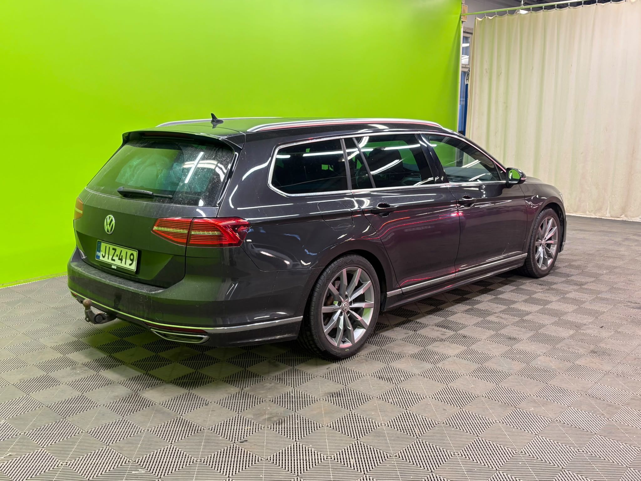 Volkswagen Passat 2018, kuva 3/7