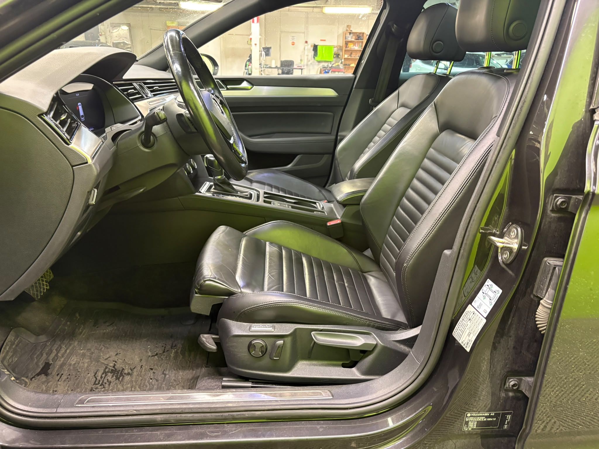 Volkswagen Passat 2018, kuva 5/7