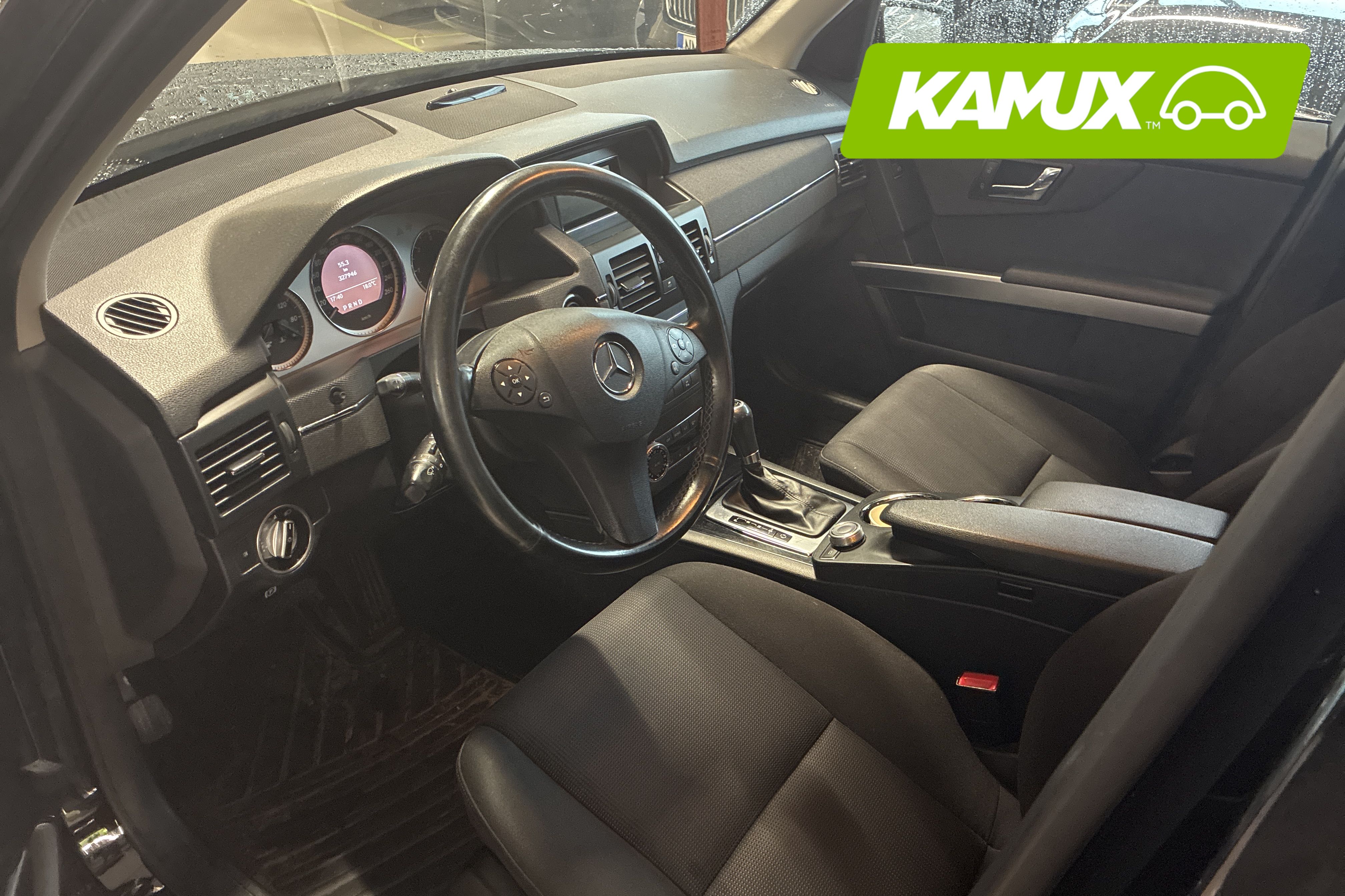 Mercedes-Benz GLK 2011, photo 4/4