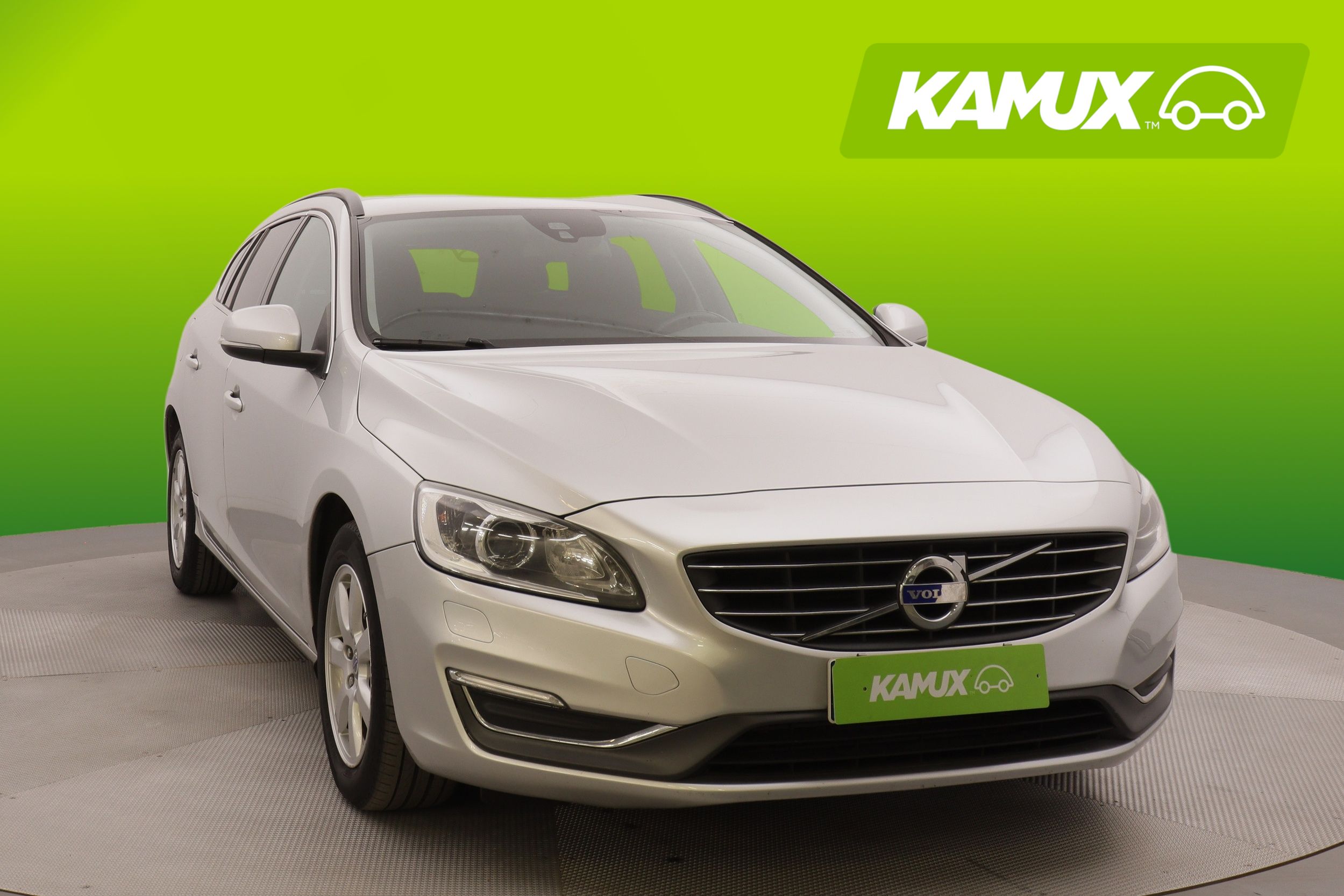 Volvo V60 D2 Momentum aut 2014, photo 6/17
