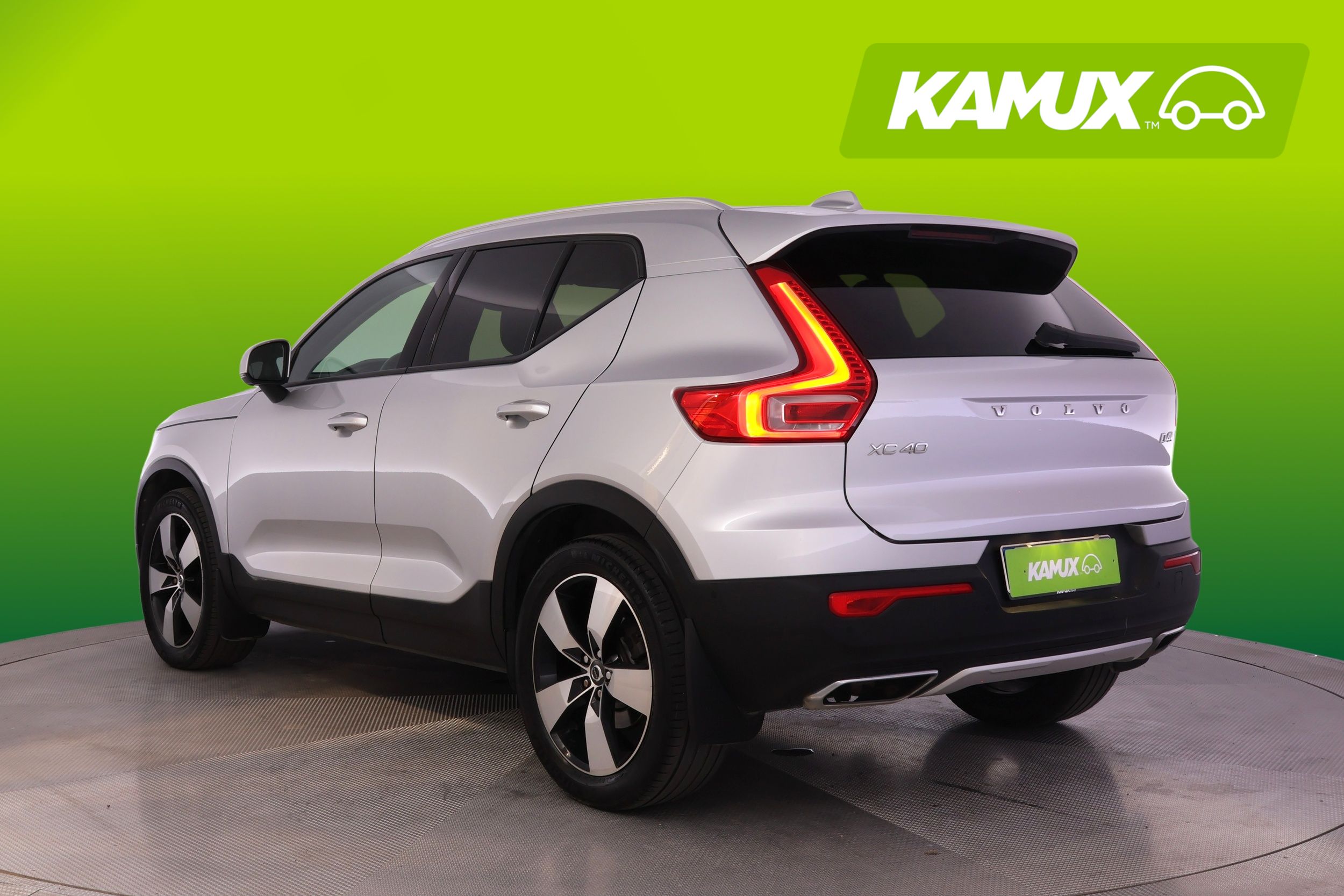 Volvo XC40 2018, kuva 4/30