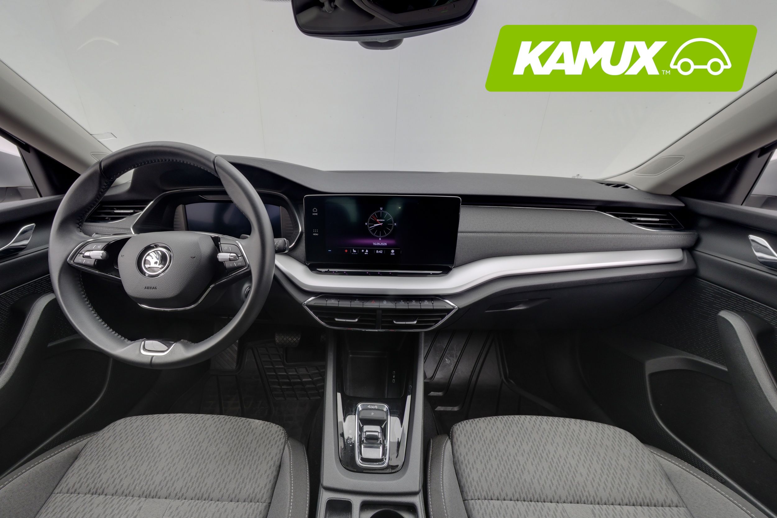 Skoda Octavia 2023, photo 7/25