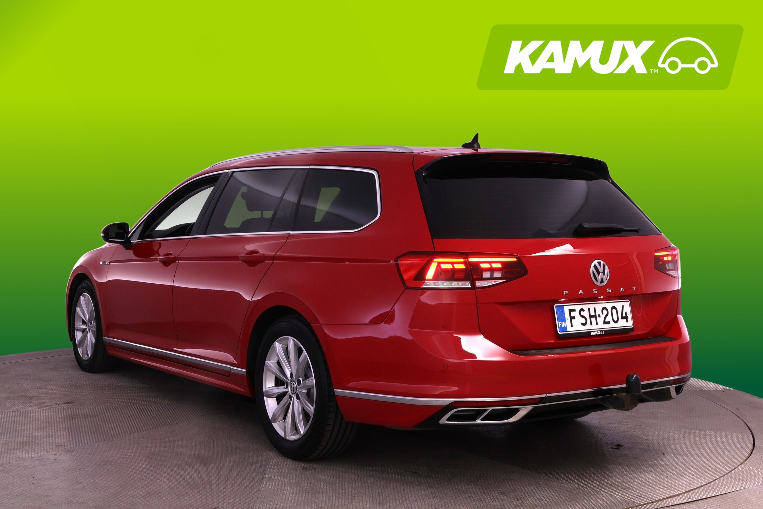 Volkswagen Passat 2020, photo 4/28