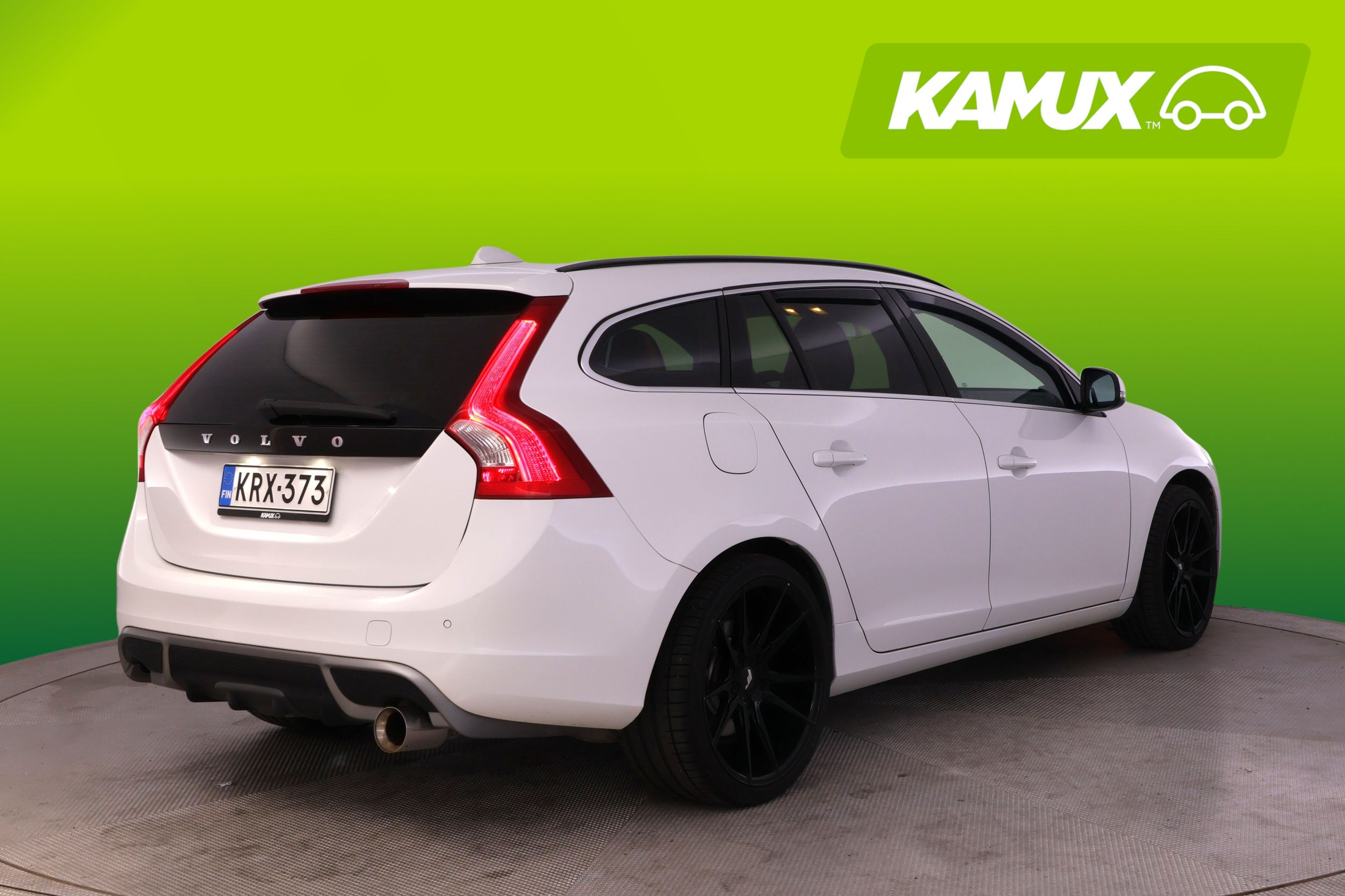 Volvo V60 D5 AWD R-Design aut 2013, kuva 3/18