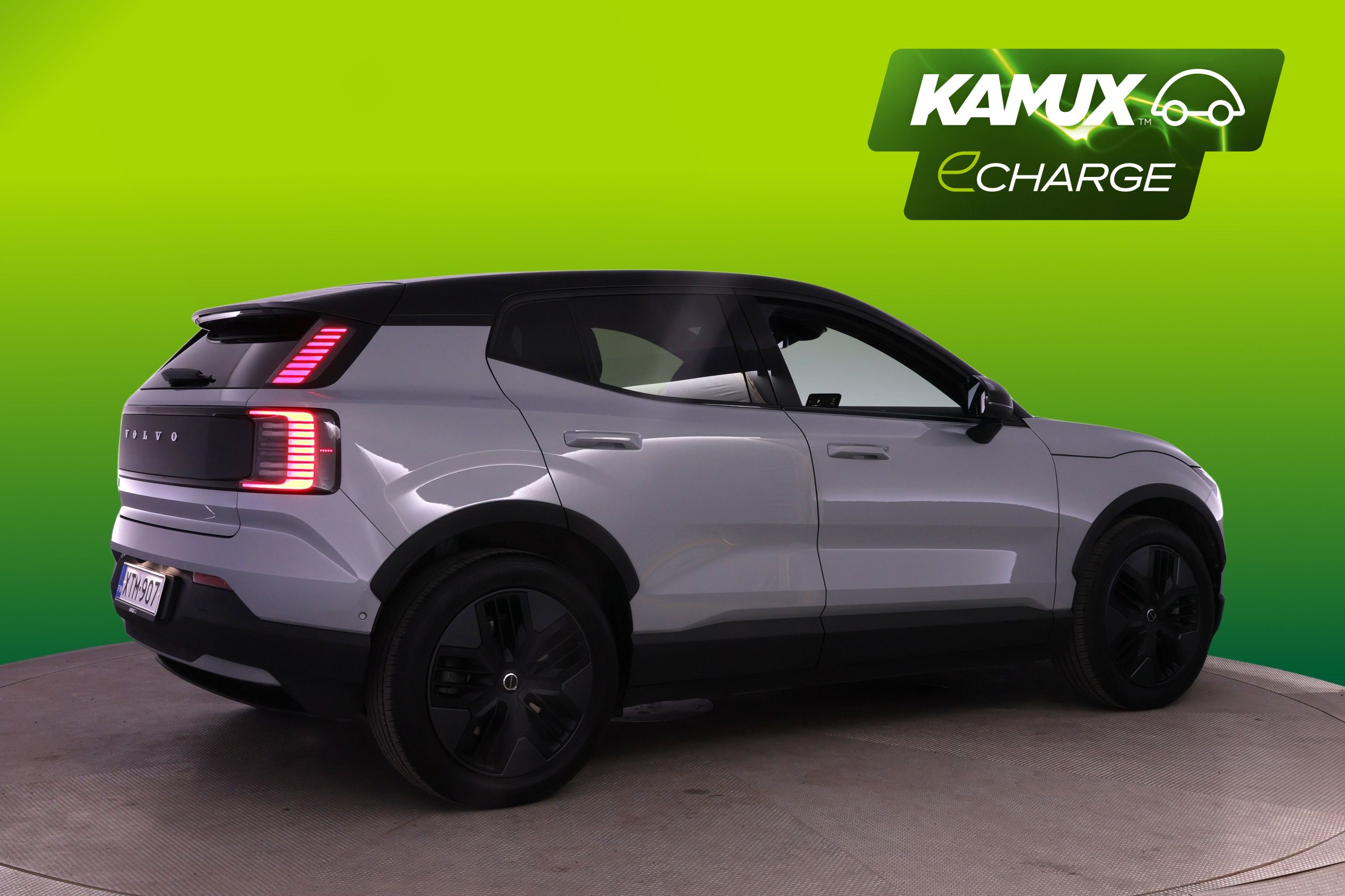 Volvo EX30 Cross Country 2025, kuva 2/33