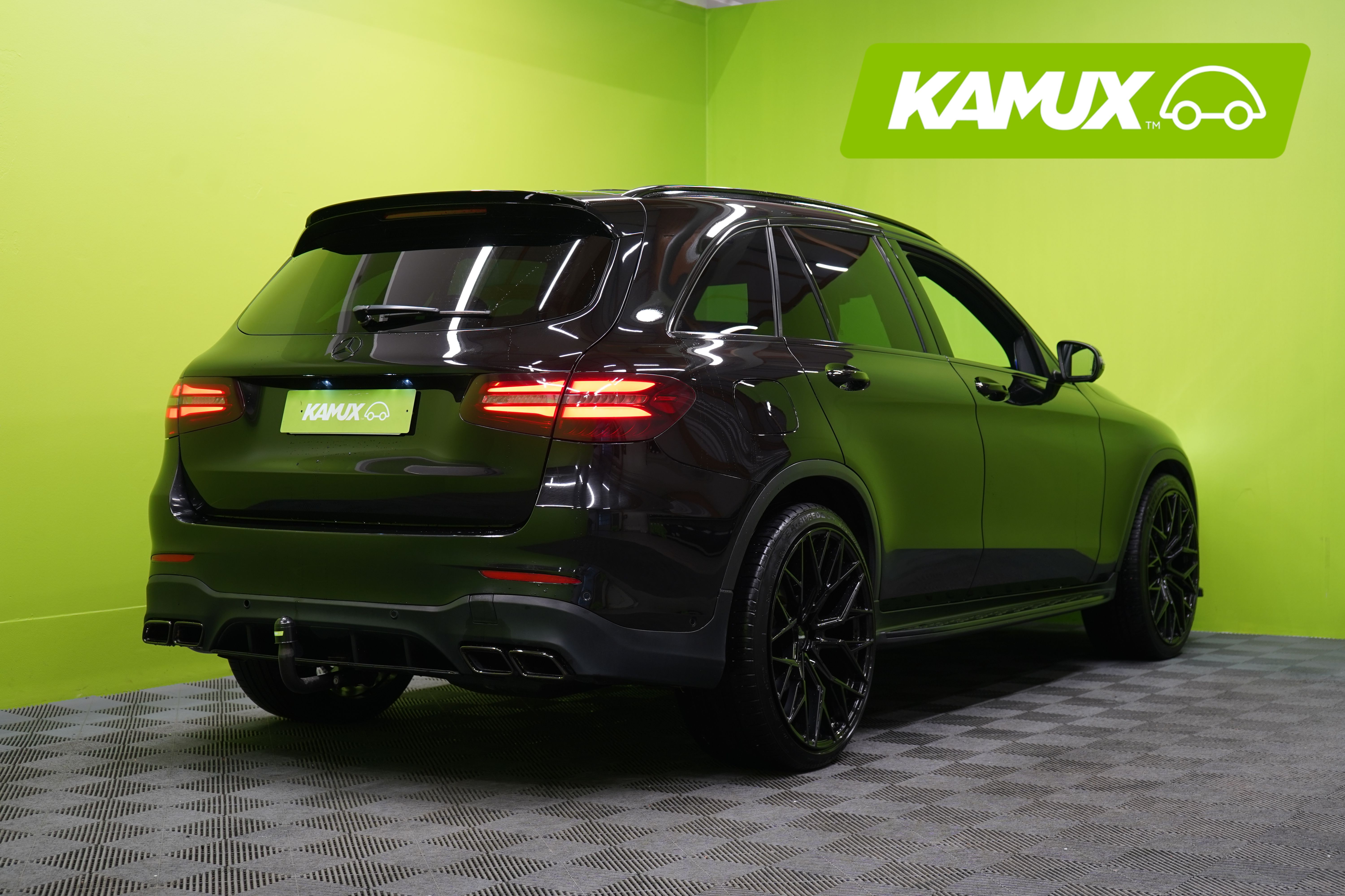 Mercedes-Benz GLC 220 d 4Matic AMG 2017, kuva 3/31