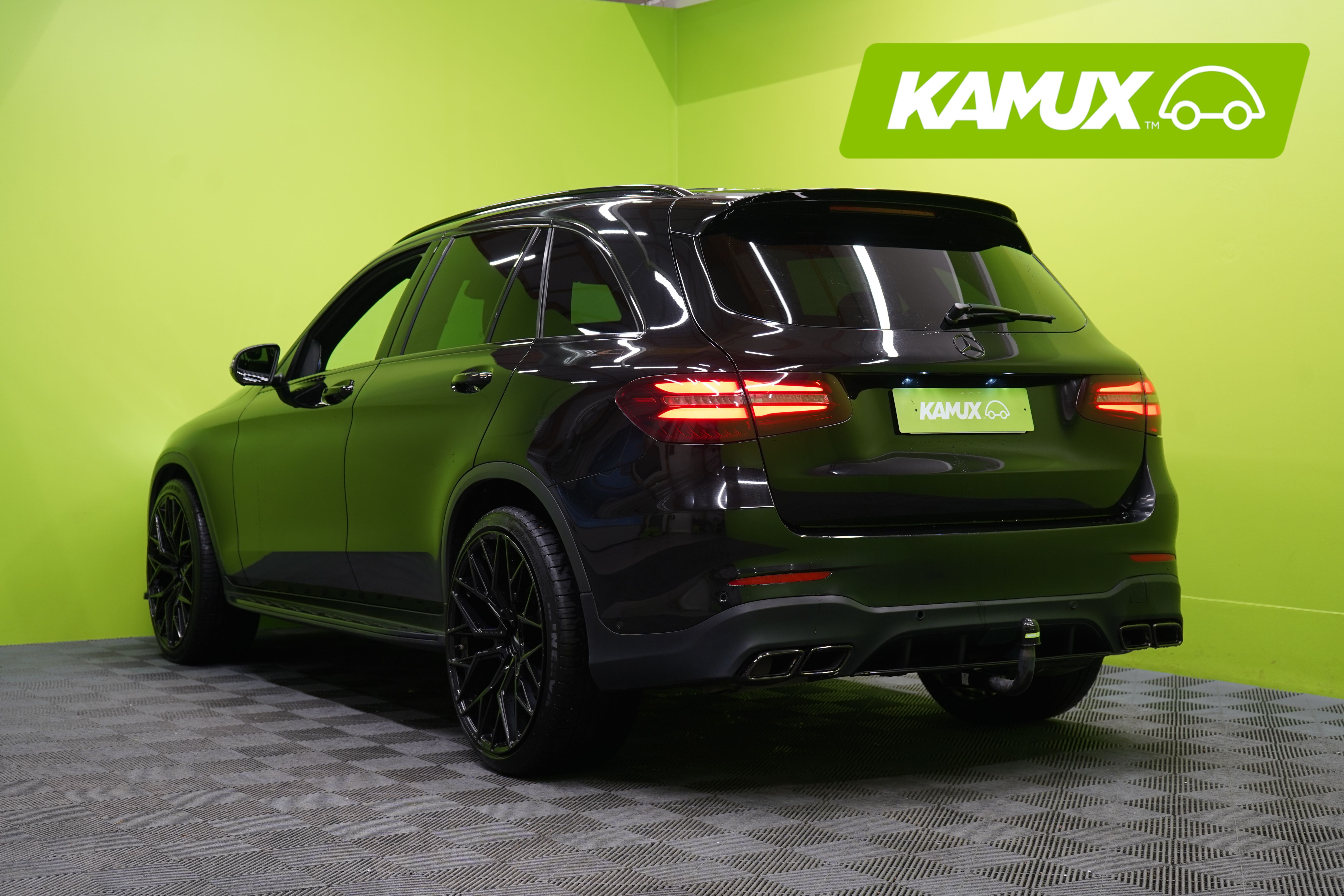 Mercedes-Benz GLC 220 d 4Matic AMG 2017, kuva 4/31