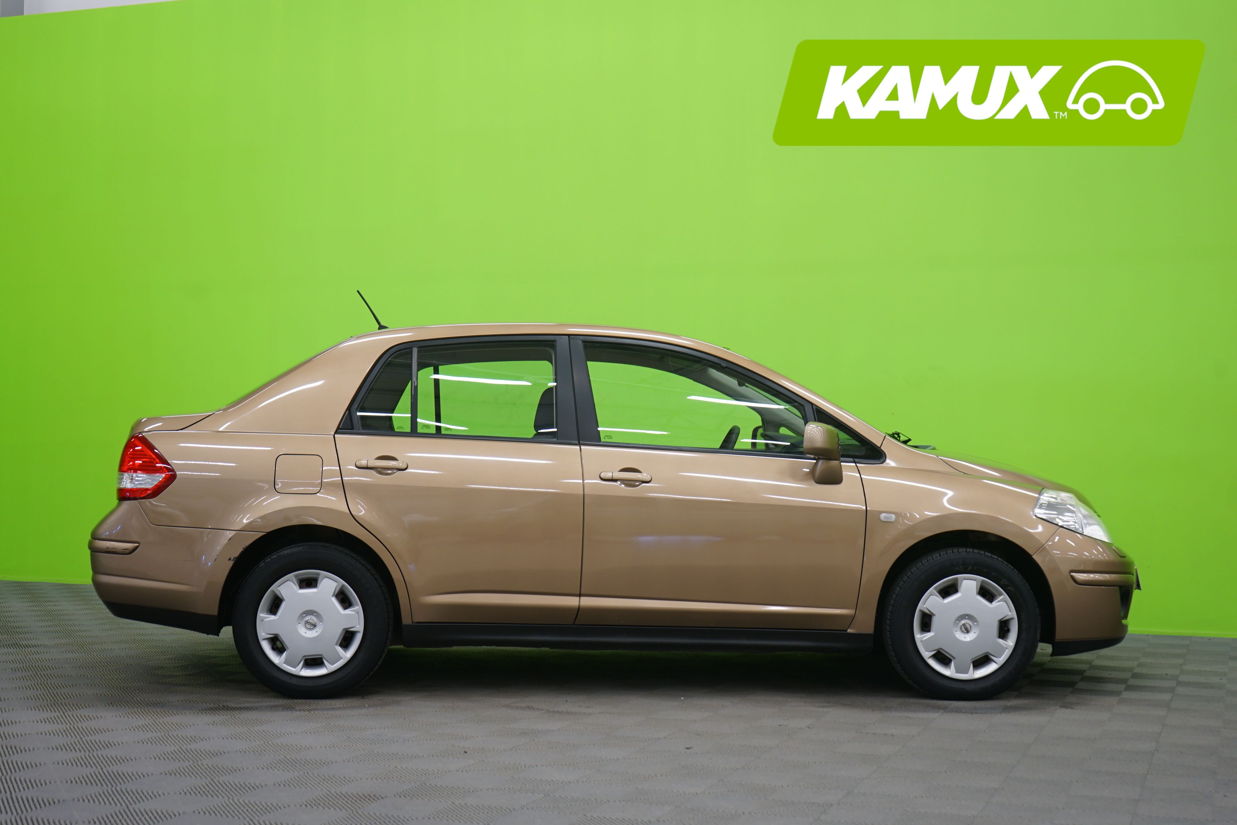 Nissan Tiida 2007, photo 2/17