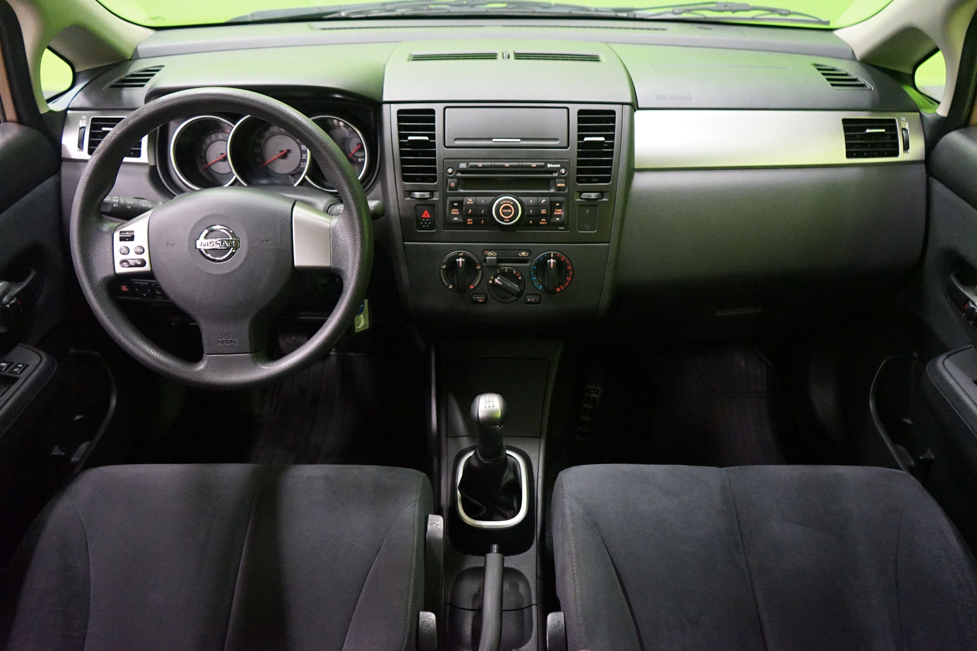 Nissan Tiida 2007, photo 6/17