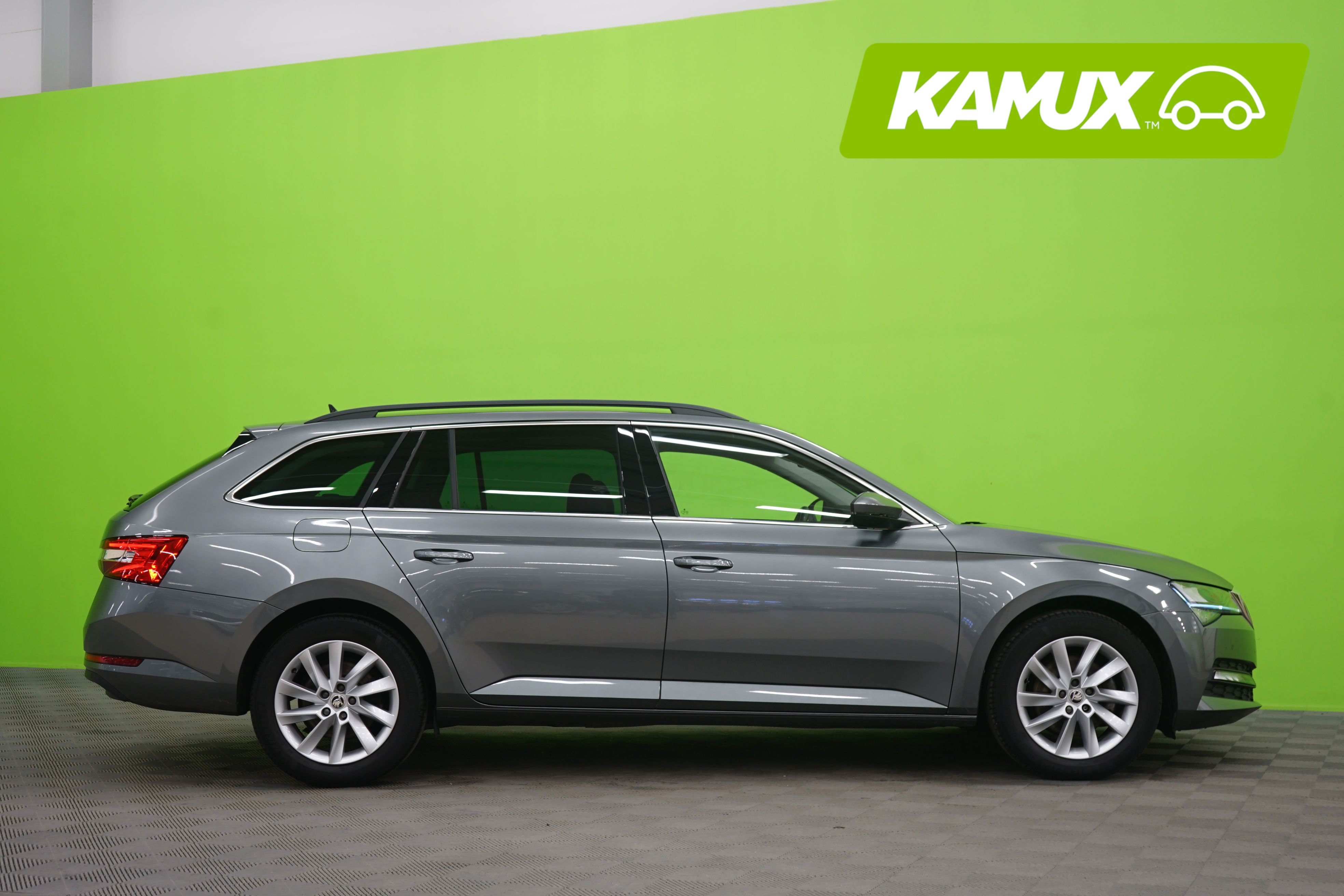 Skoda Superb Combi 1.5 TSI ACT Ambition 2022, kuva 2/21