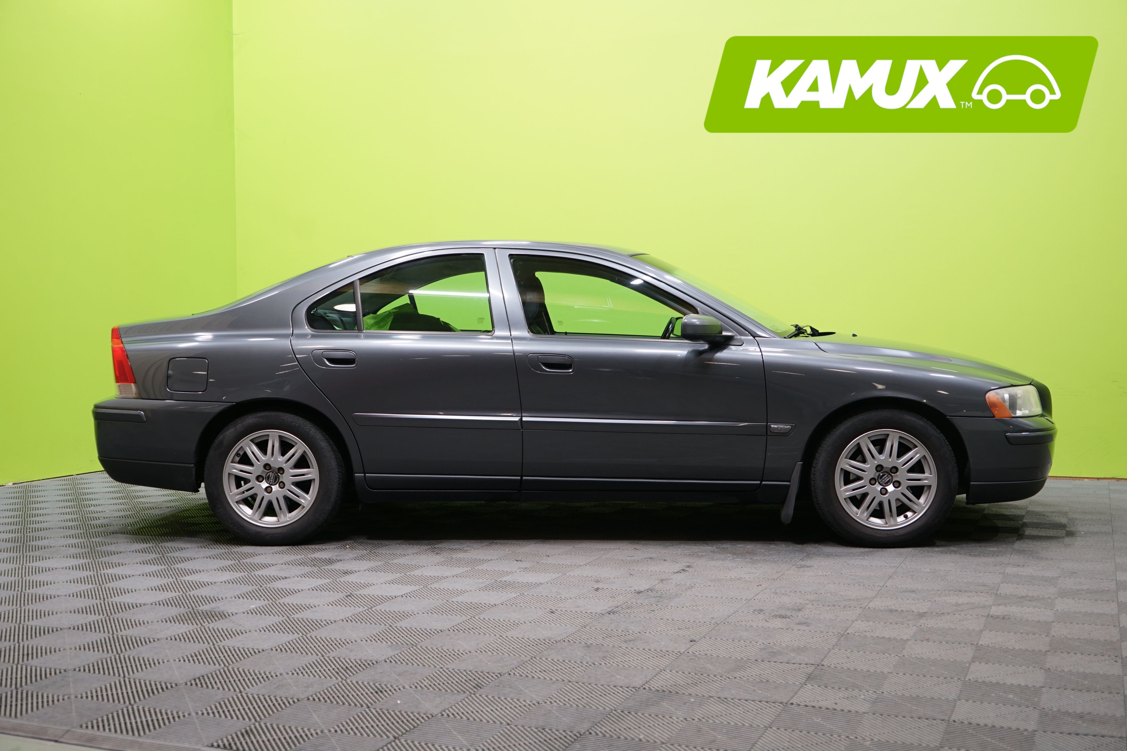 Volvo S60 2,4 (170) Kinetic aut 2006, kuva 2/18