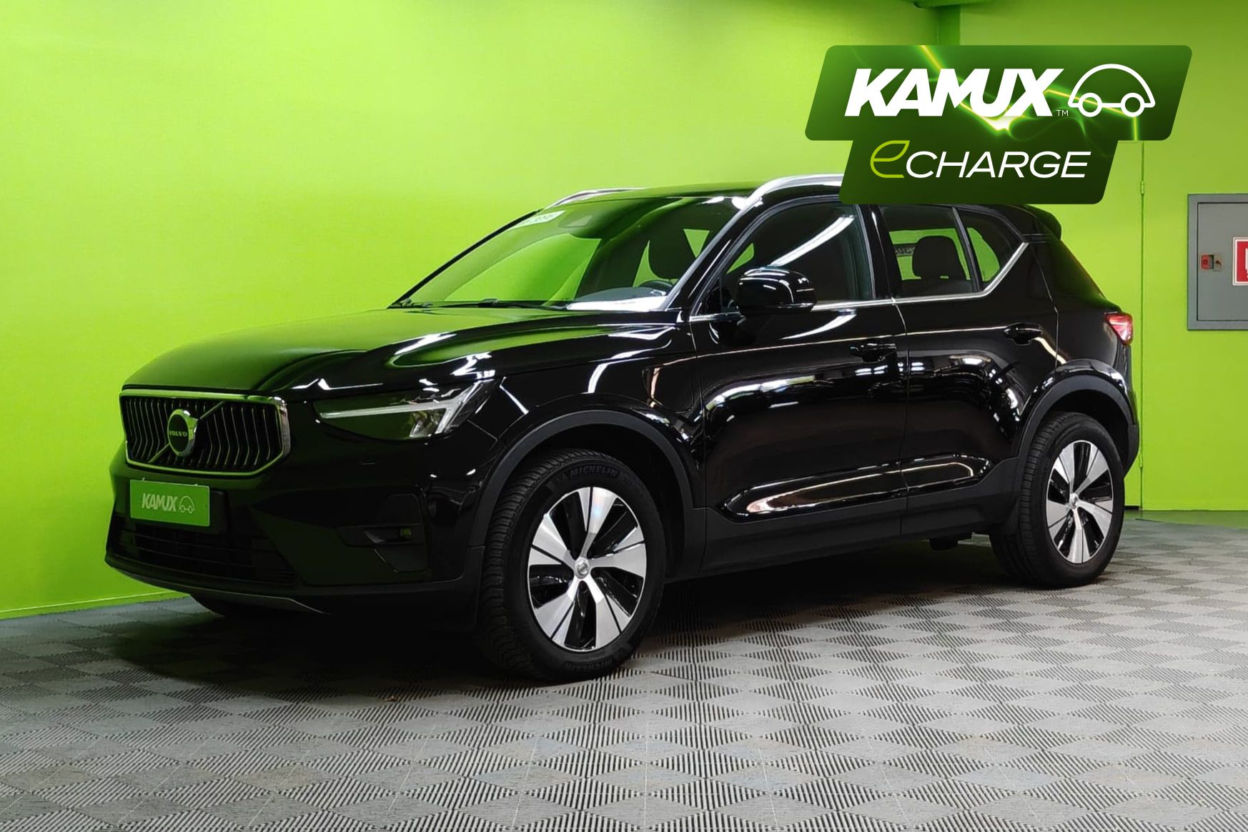 Volvo XC40 2023, photo 6/24