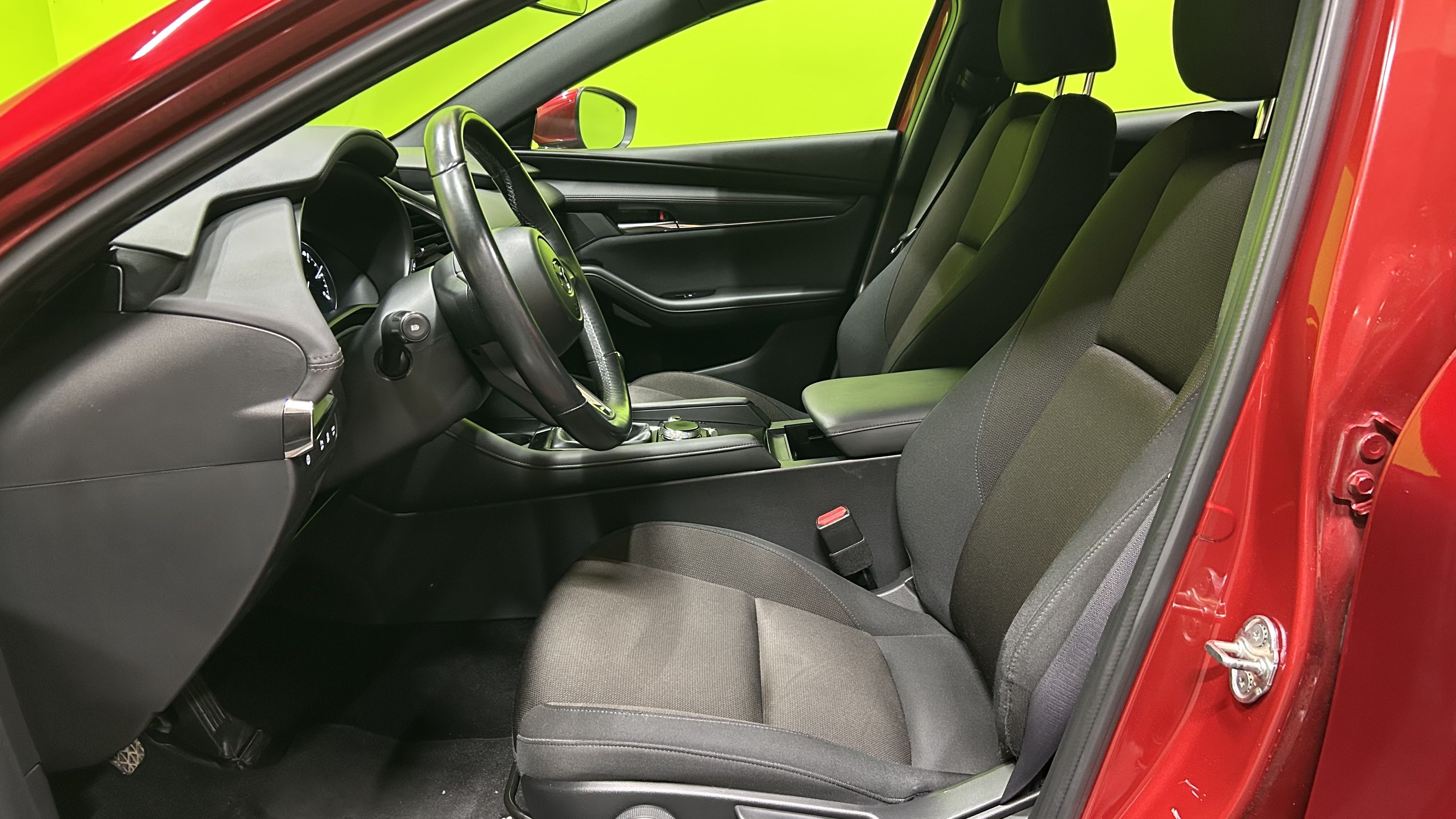 Mazda 3 2022, kuva 7/23