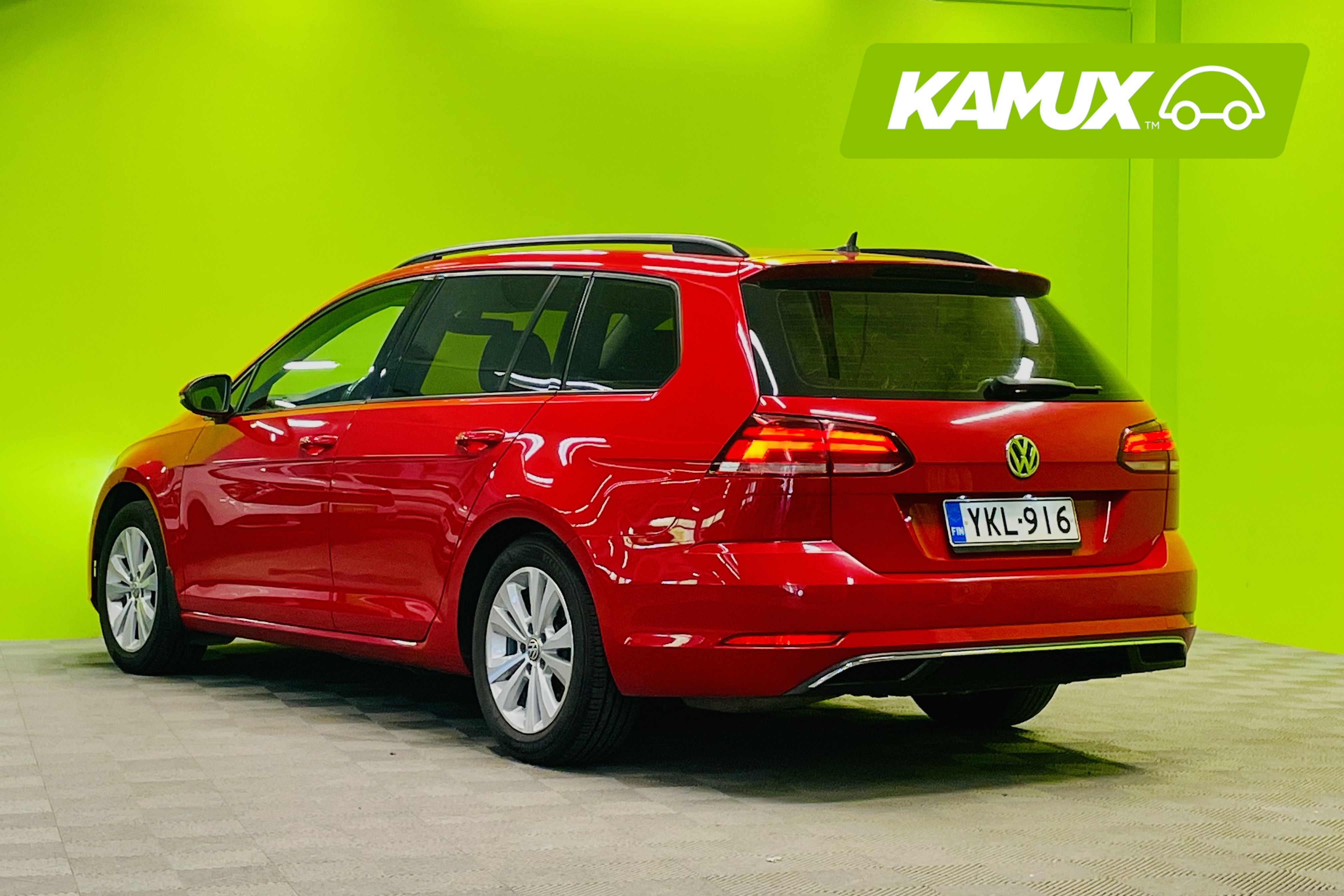 Volkswagen Golf 2020, photo 4/27