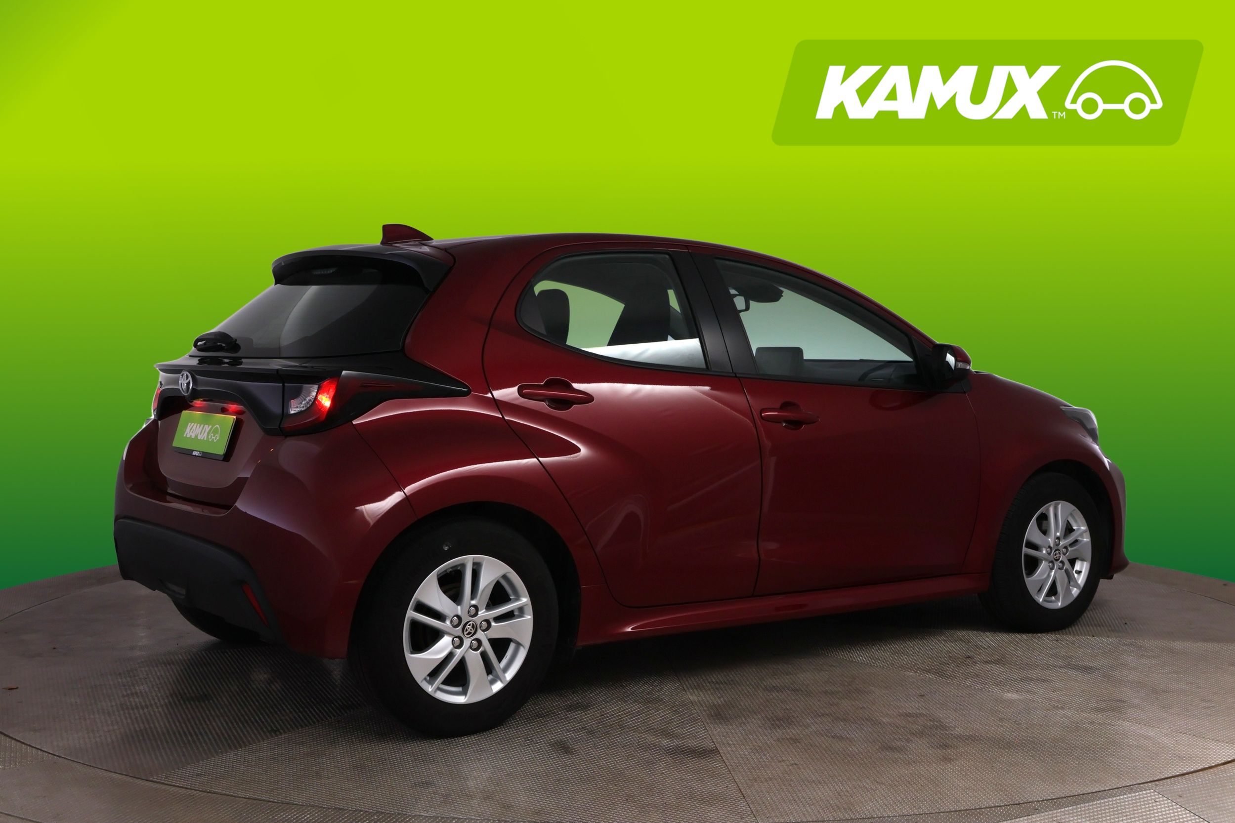 Toyota Yaris 1.5 Dual-VVT Comfort 2021, kuva 2/22