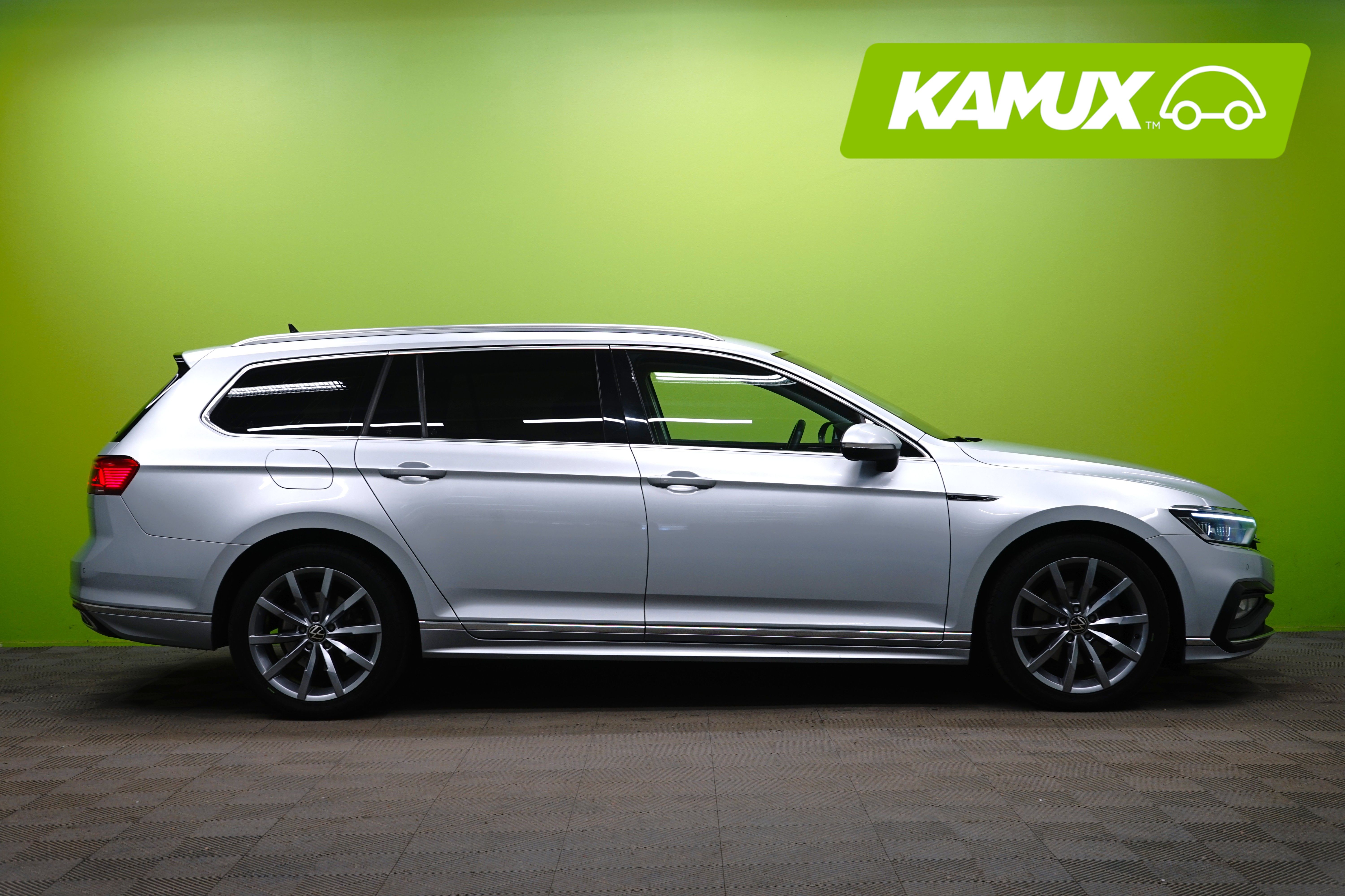 Volkswagen Passat 2022, photo 2/20