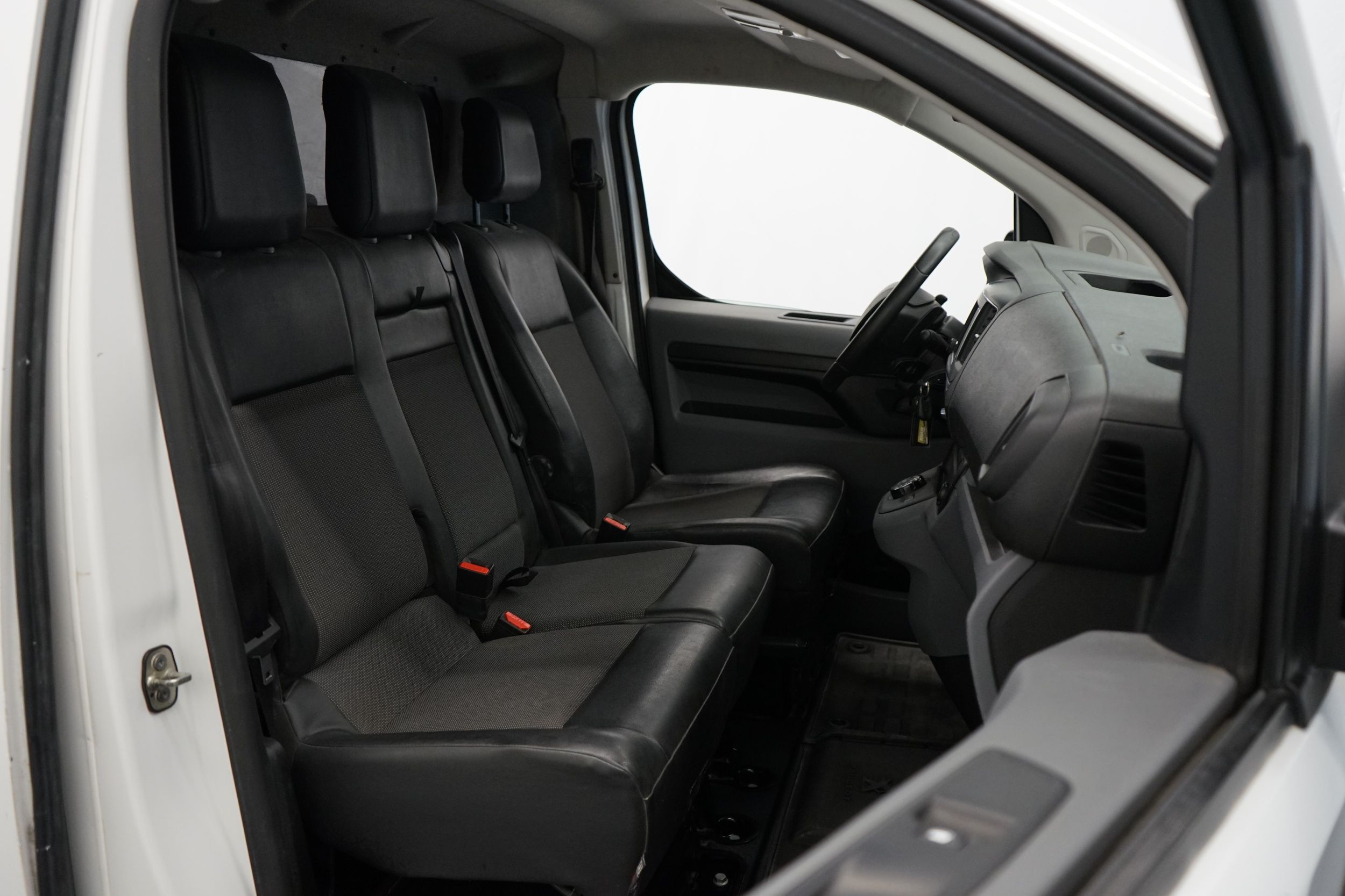 Peugeot Expert BlueHDi 180 Automaatti XL 2018, kuva 7/20