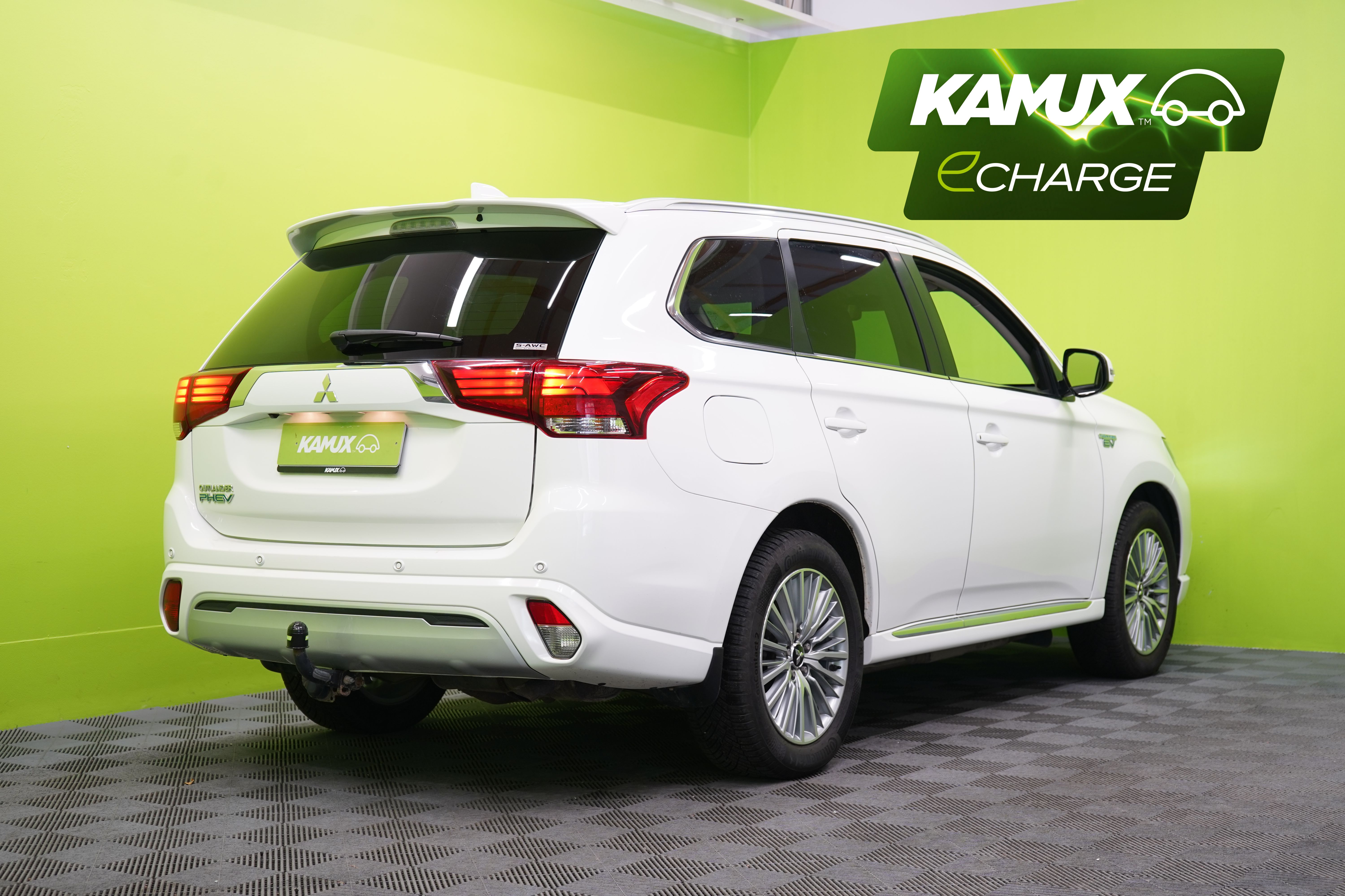 Mitsubishi Outlander PHEV 2020, kuva 3/27