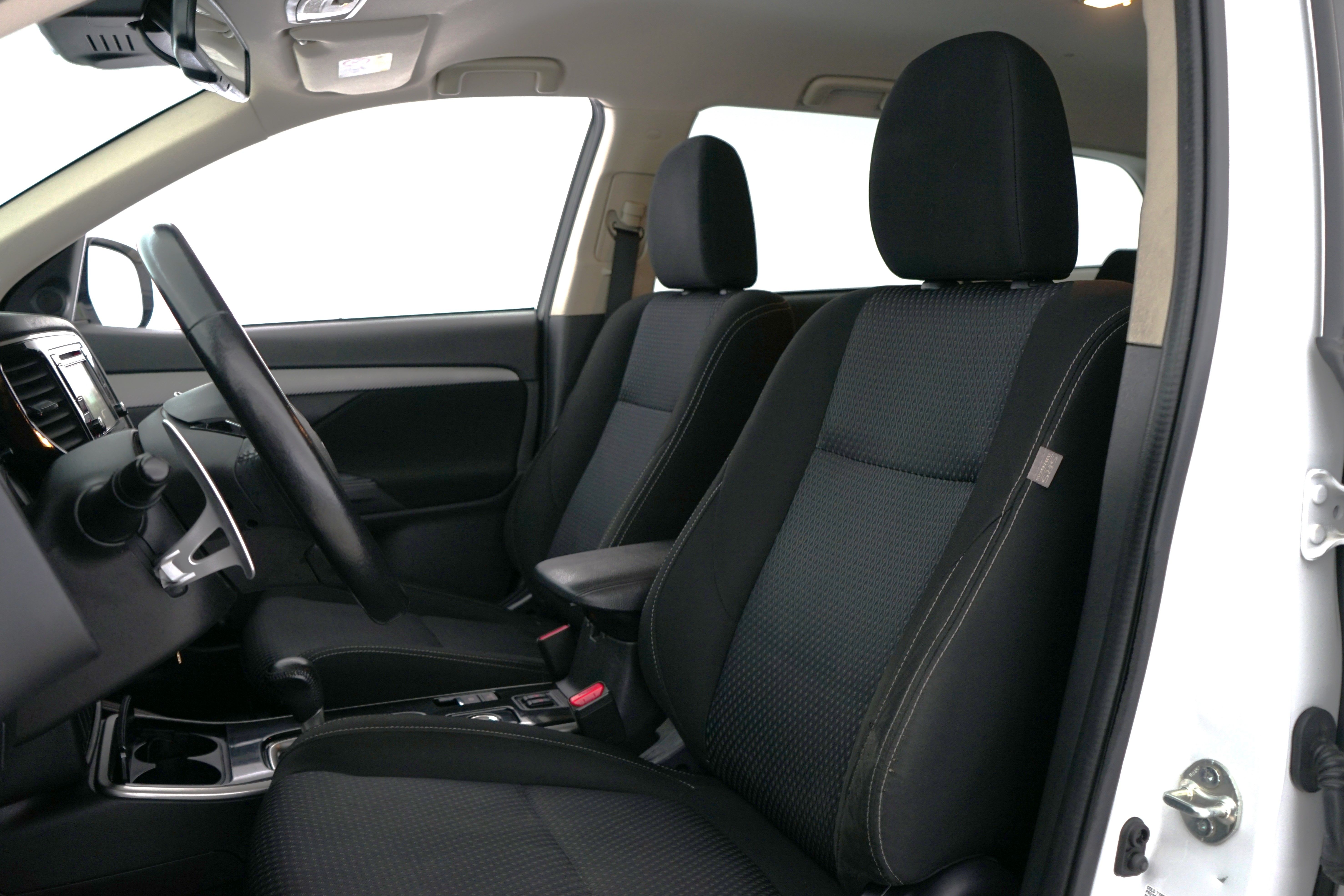 Mitsubishi Outlander 2018, kuva 4/21