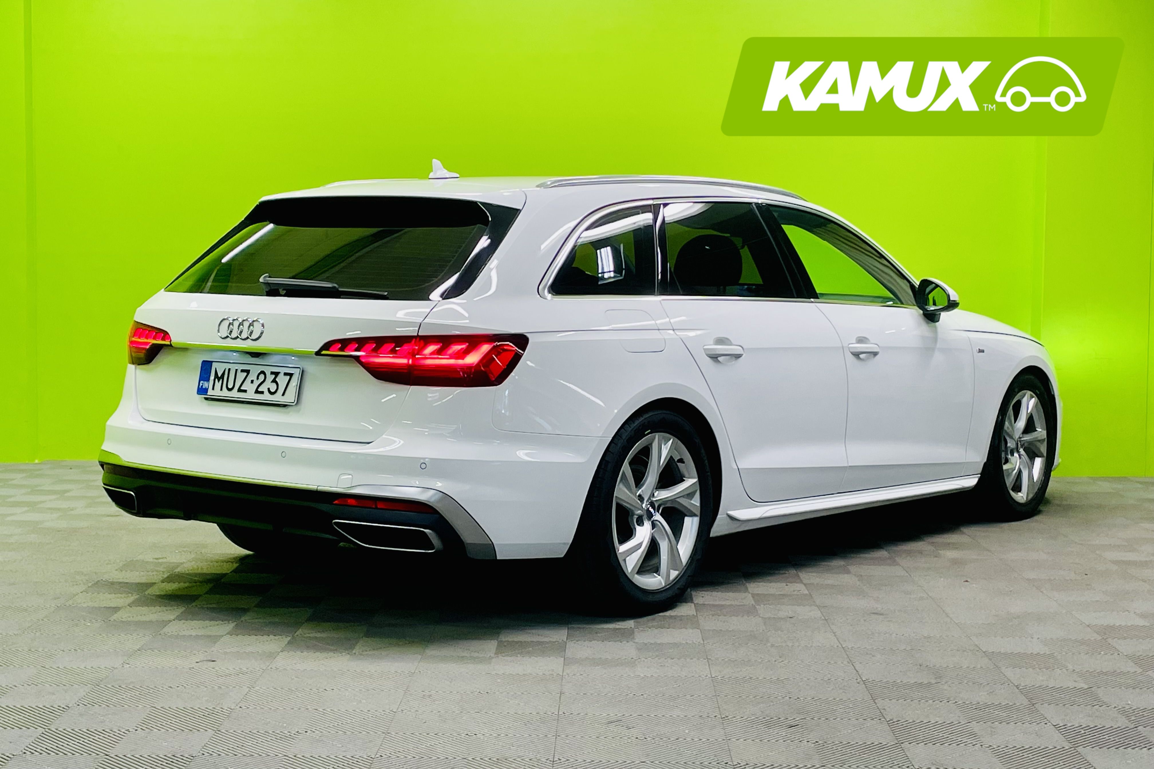 Audi A4 2019, kuva 2/28