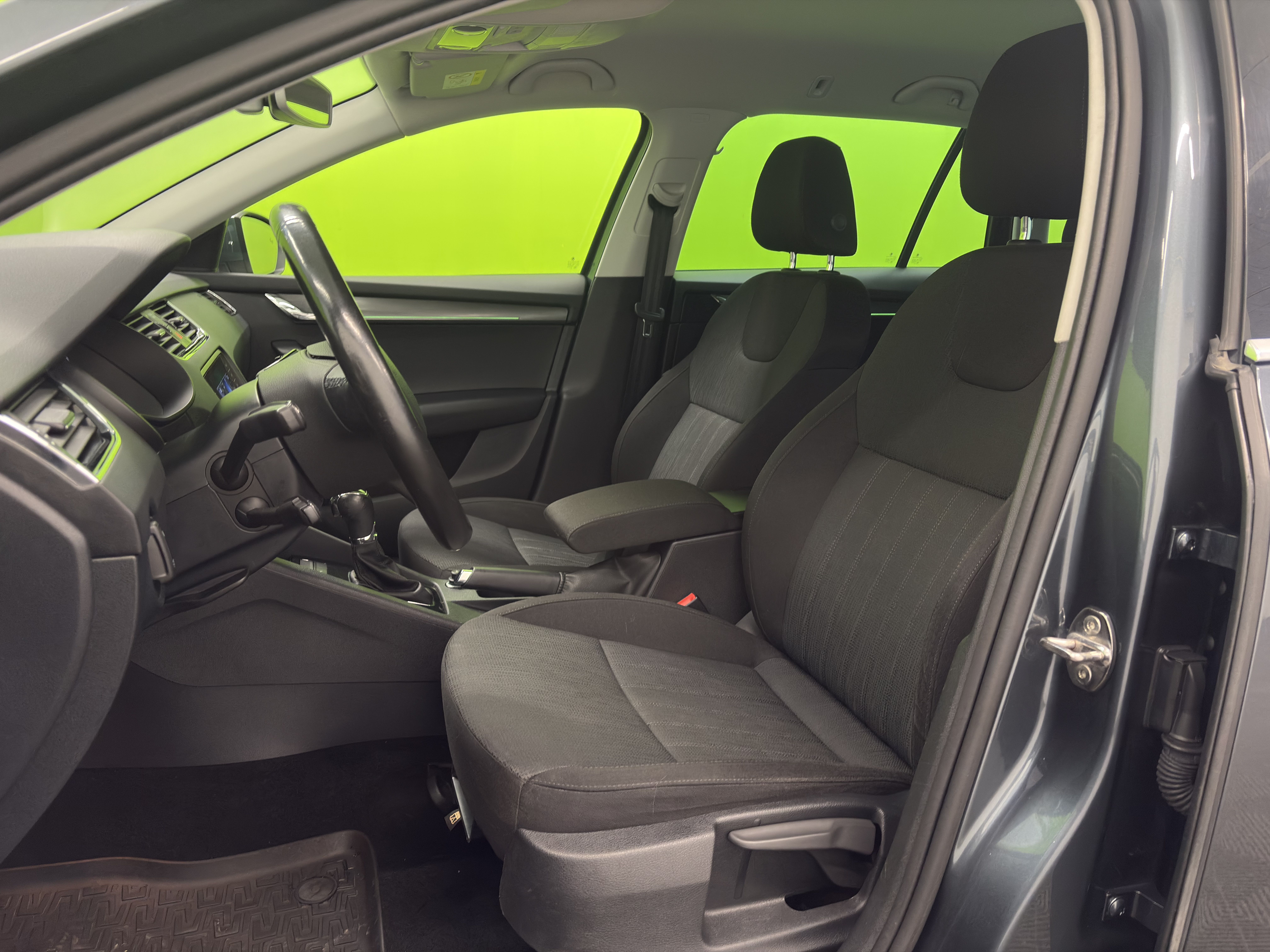 Skoda Octavia 2020, kuva 6/30