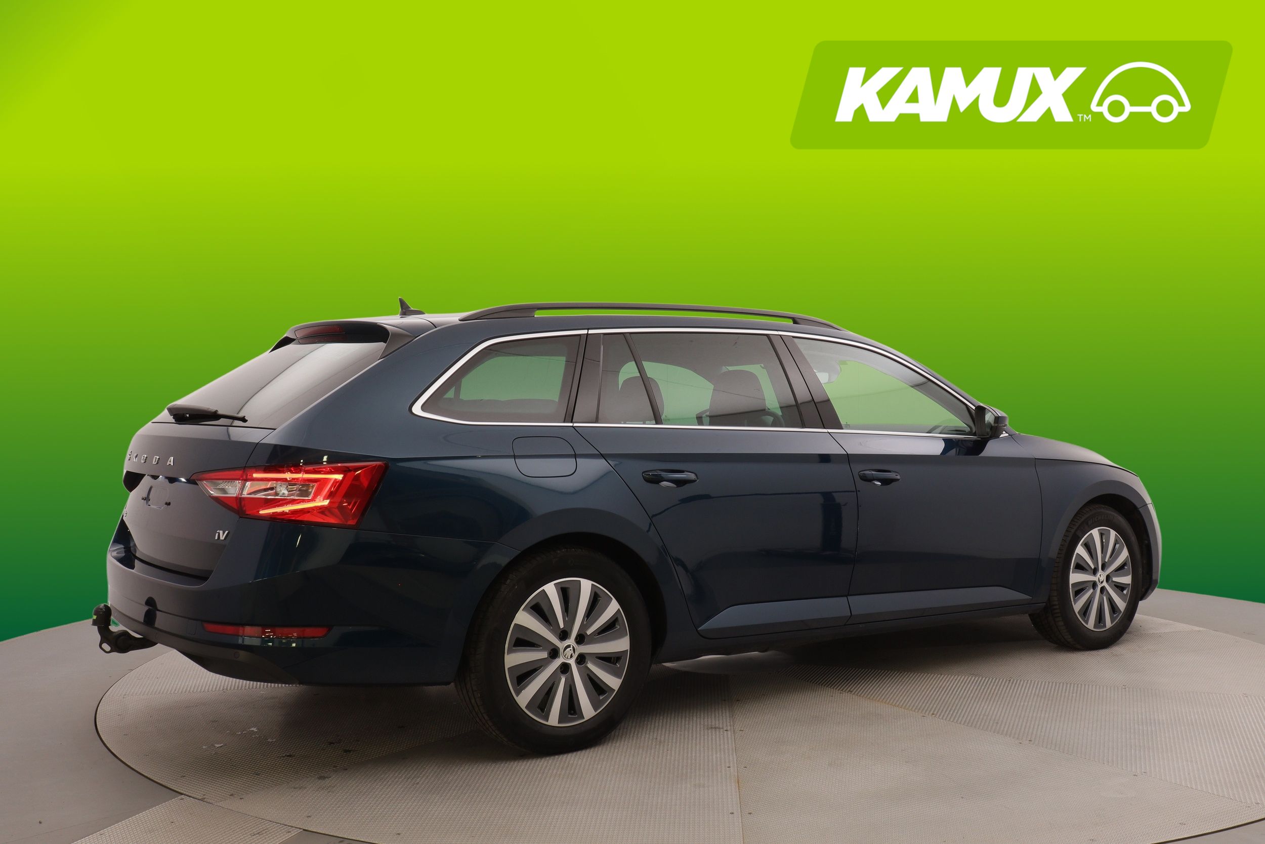 Skoda Superb 2022, kuva 2/28