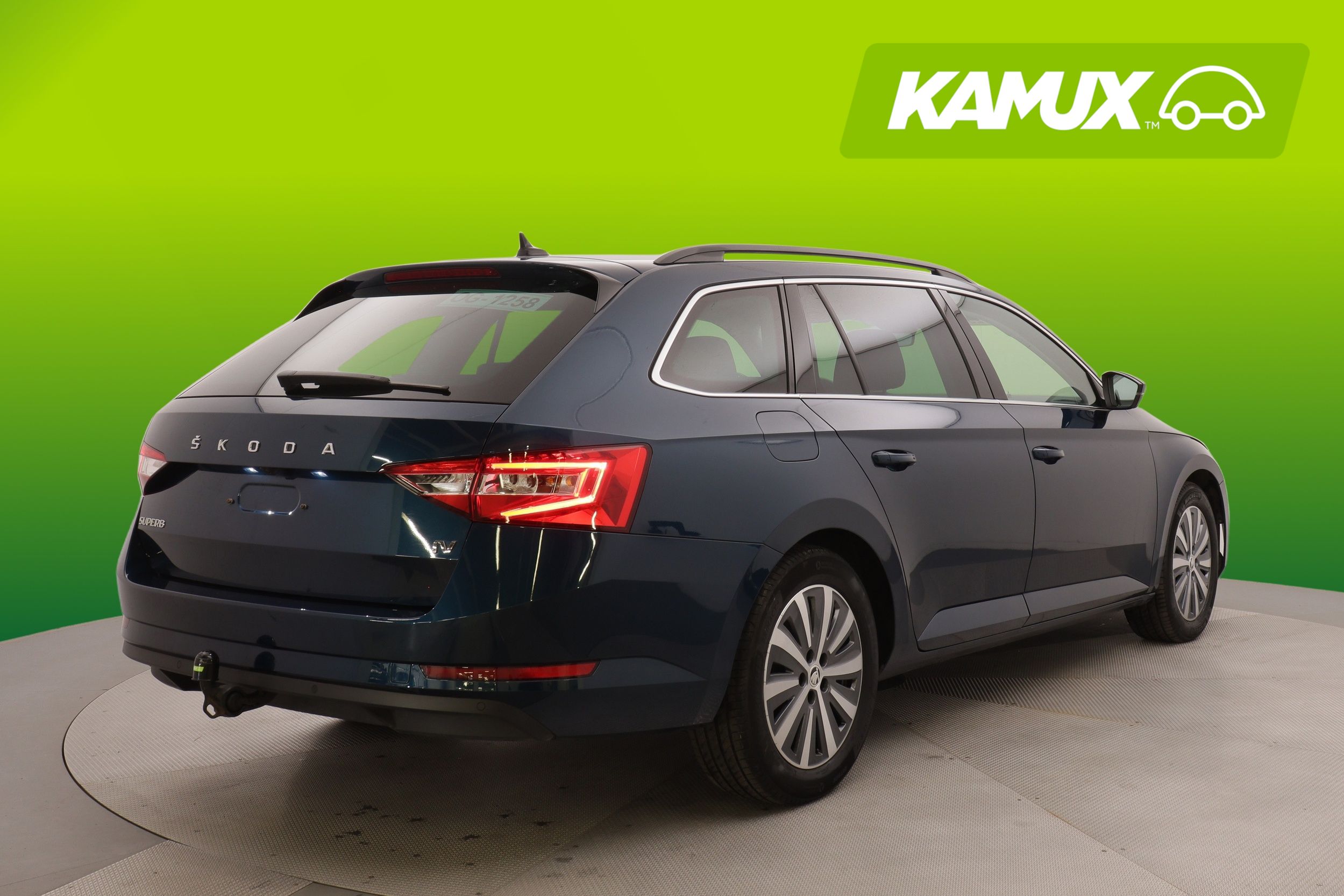 Skoda Superb 2022, kuva 3/28