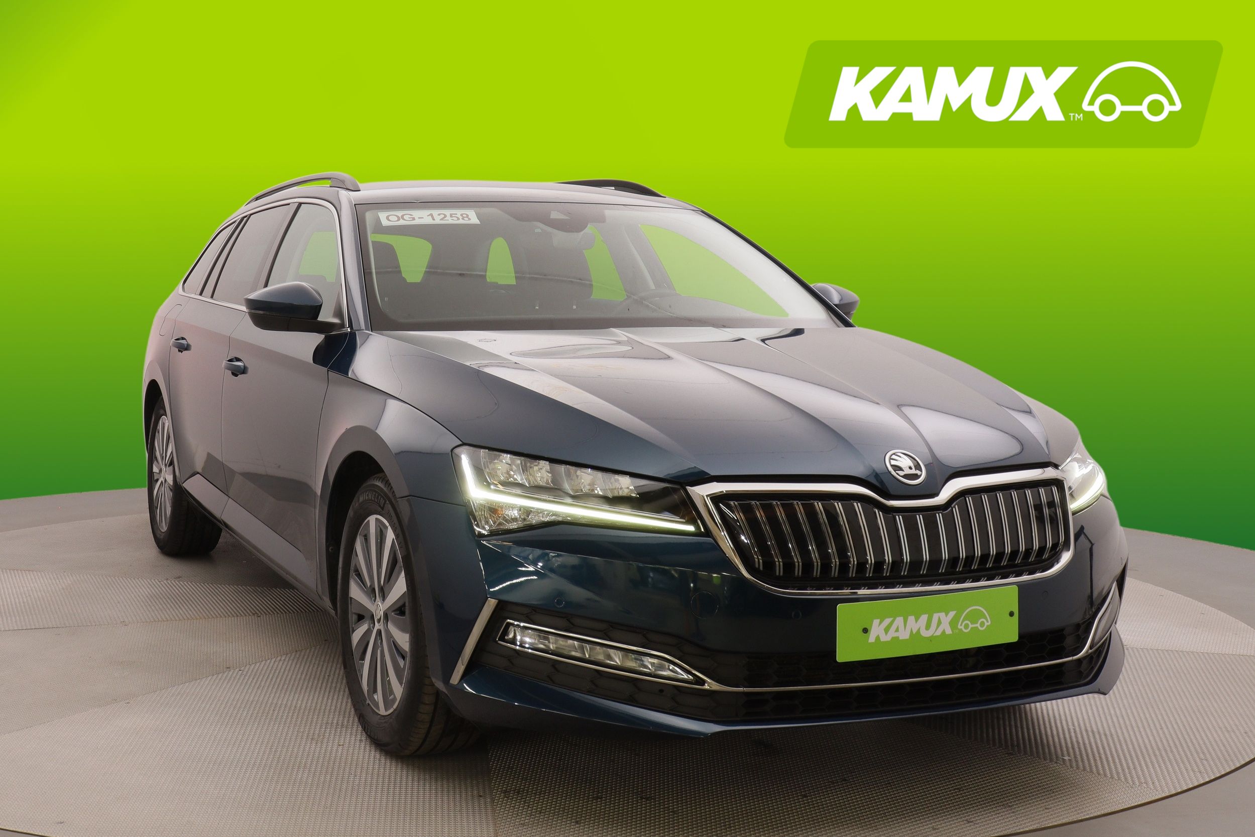 Skoda Superb 2022, kuva 6/28