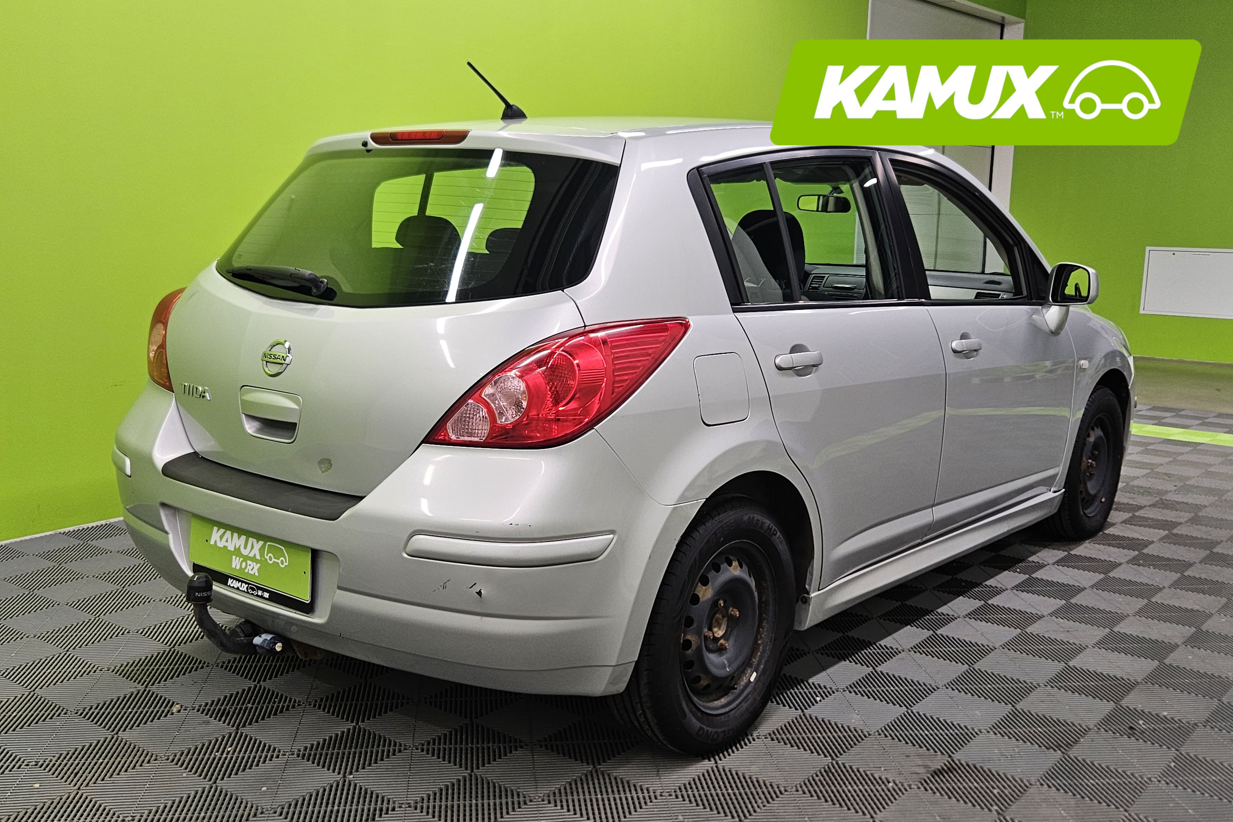 Nissan Tiida 5d Visia 1,6 L 5M/T 2010, kuva 3/18