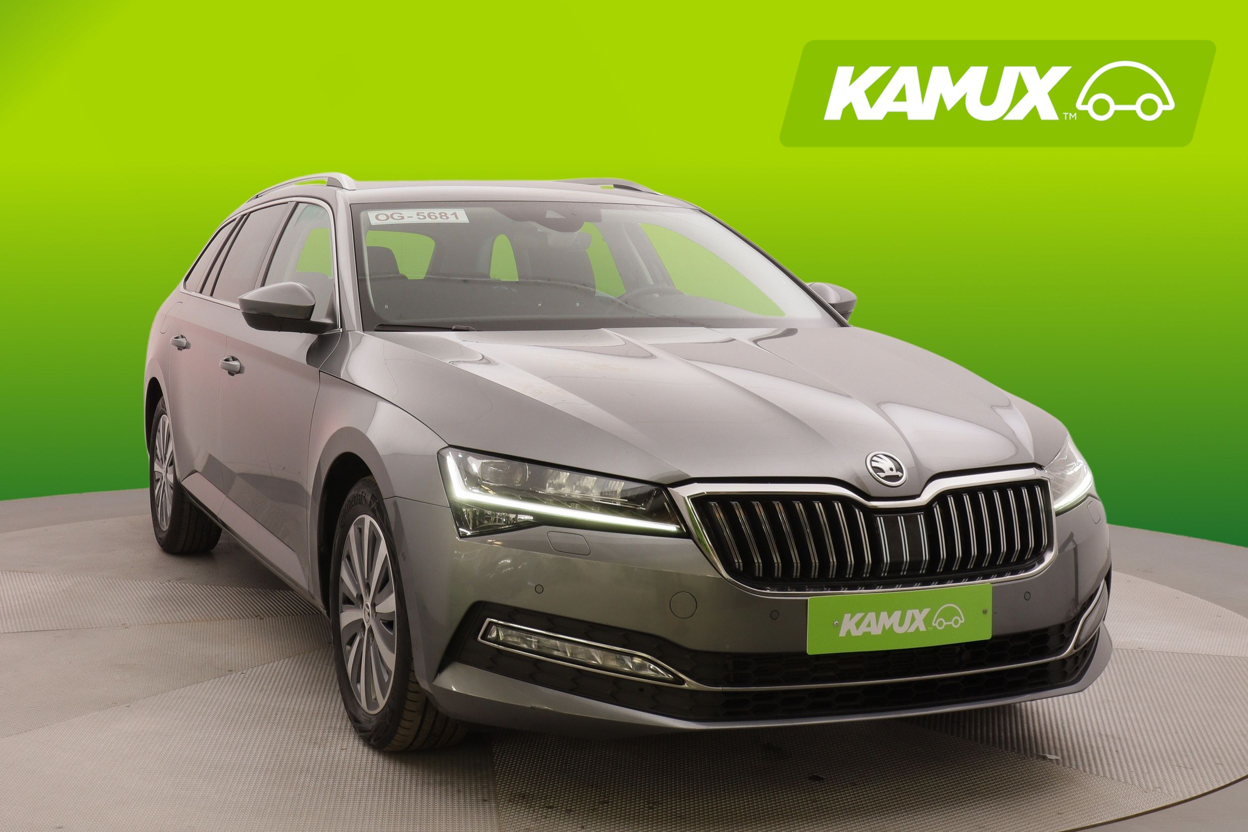 Skoda Superb 2023, kuva 6/27