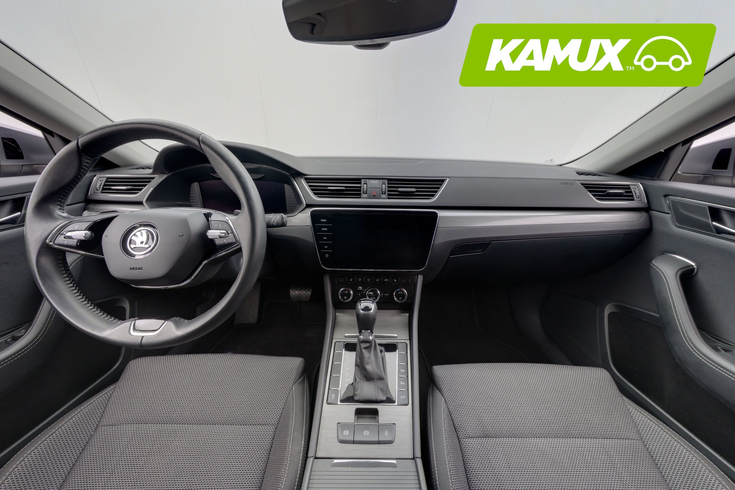 Skoda Superb 2023, kuva 7/27
