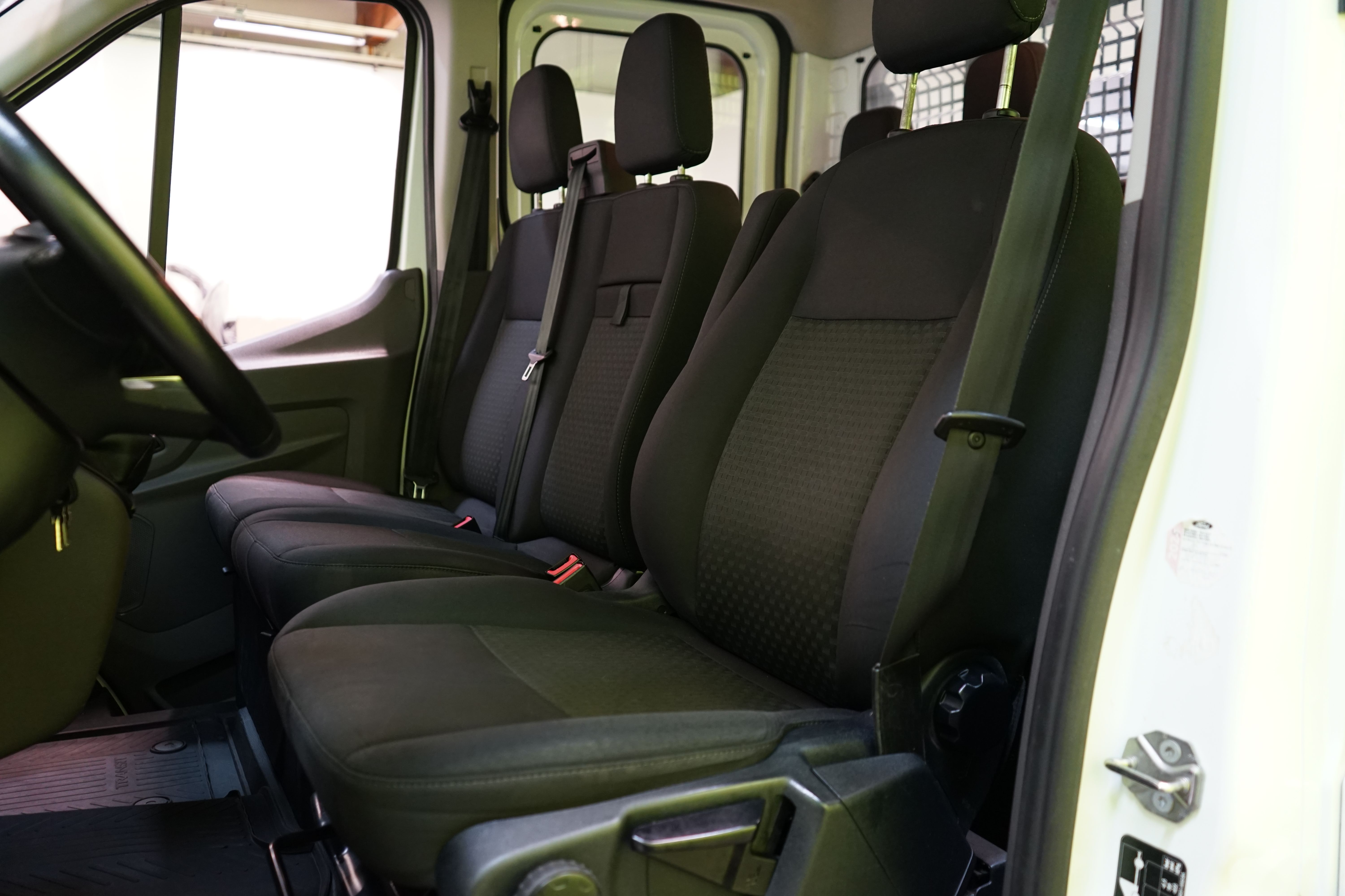 Ford Transit 2.0 TDCi 96 kW FWD Avolava 2021, kuva 7/21
