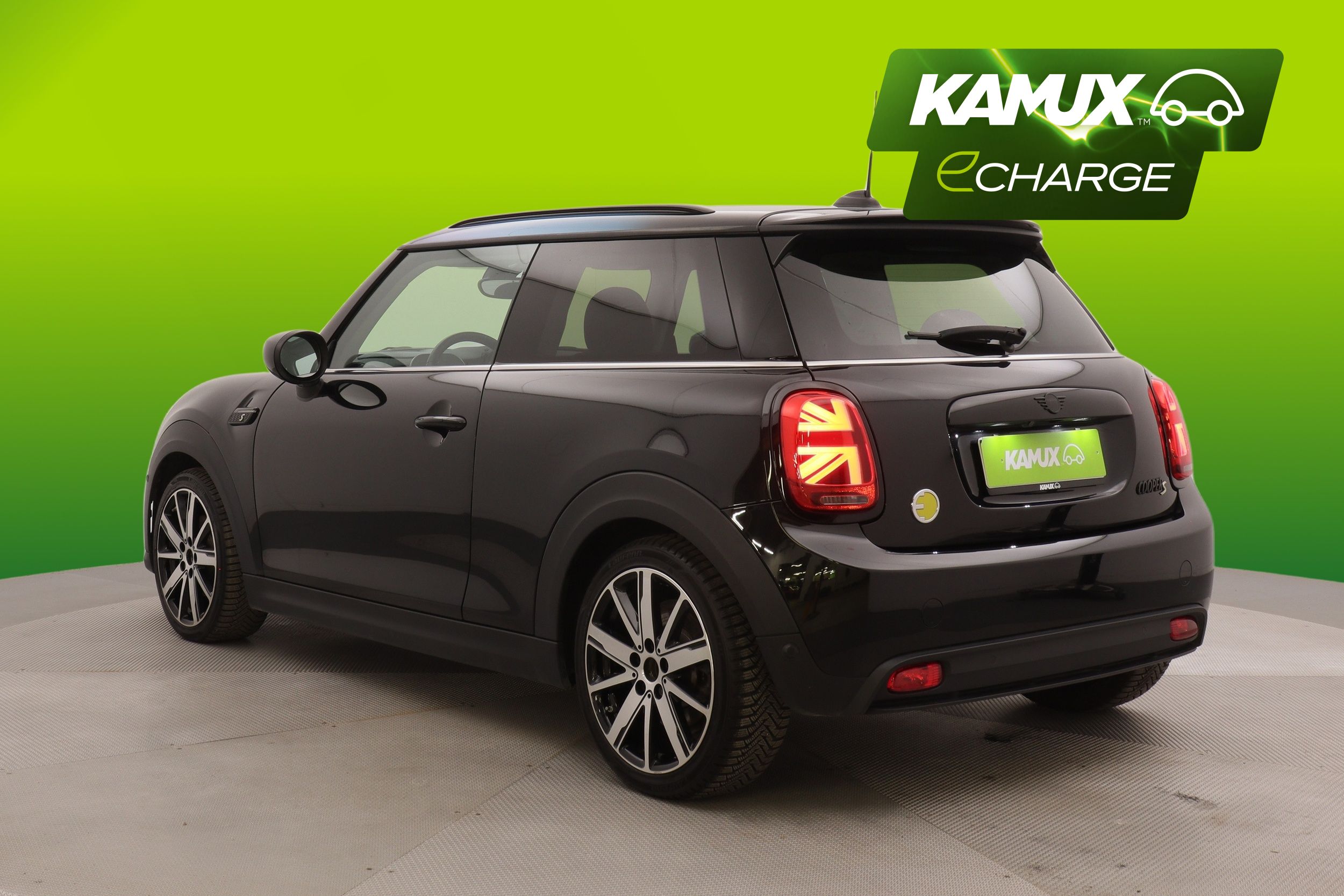 MINI Cooper SE Classic Trim 2022, photo 4/30