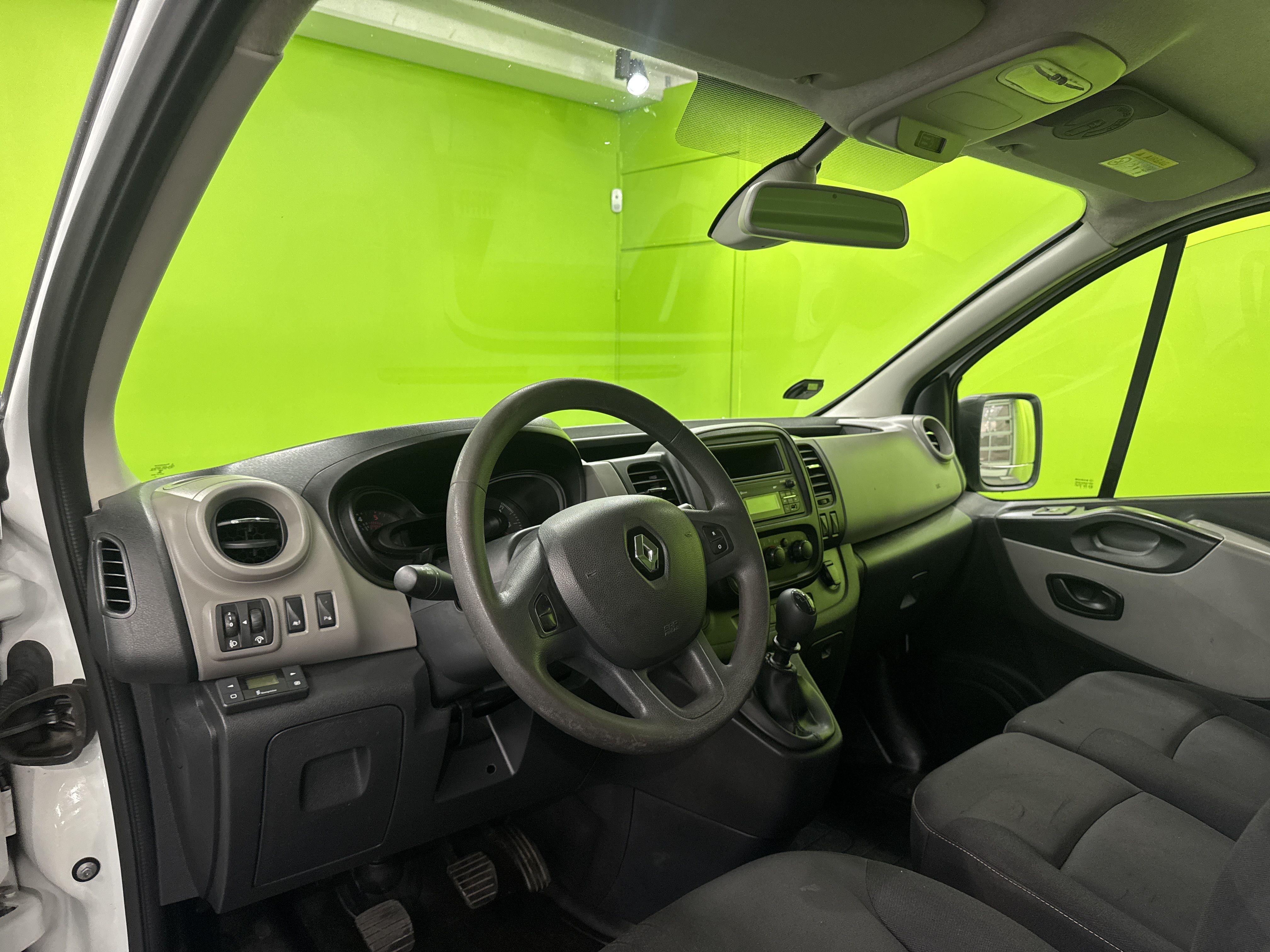 Renault Trafic 2019, kuva 7/22