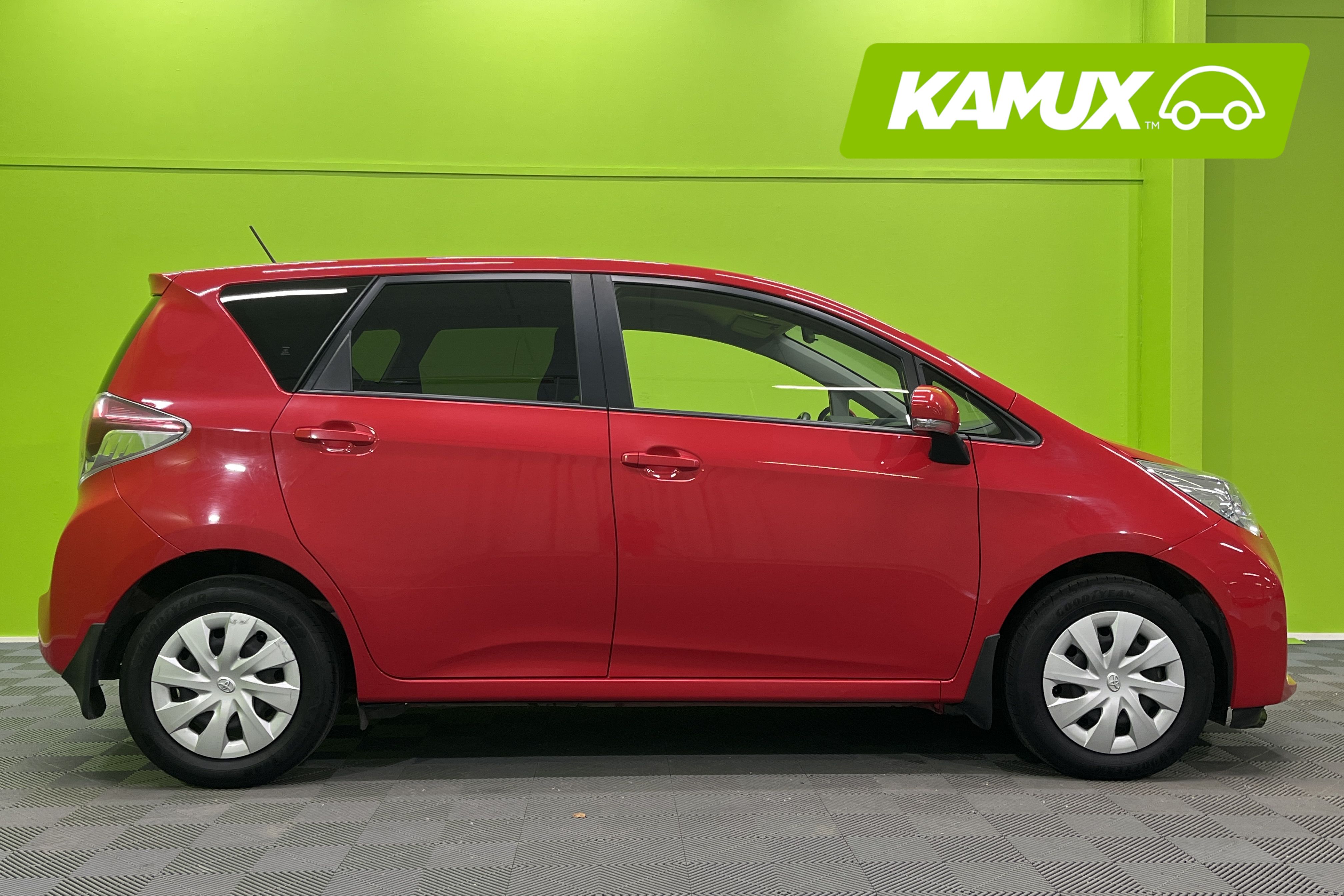 Toyota Verso-S 2014, kuva 2/23