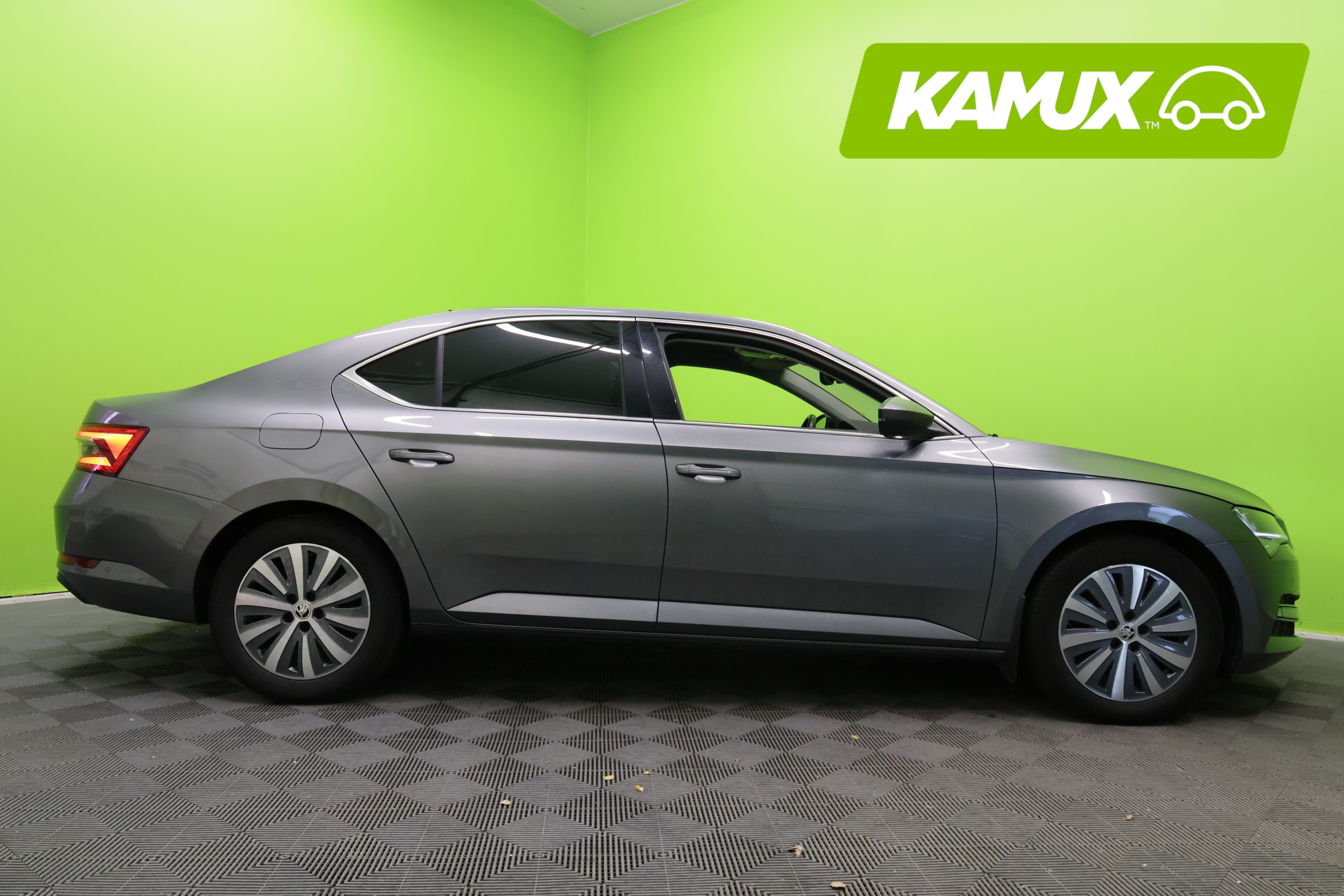 Skoda Superb 2023, kuva 3/24