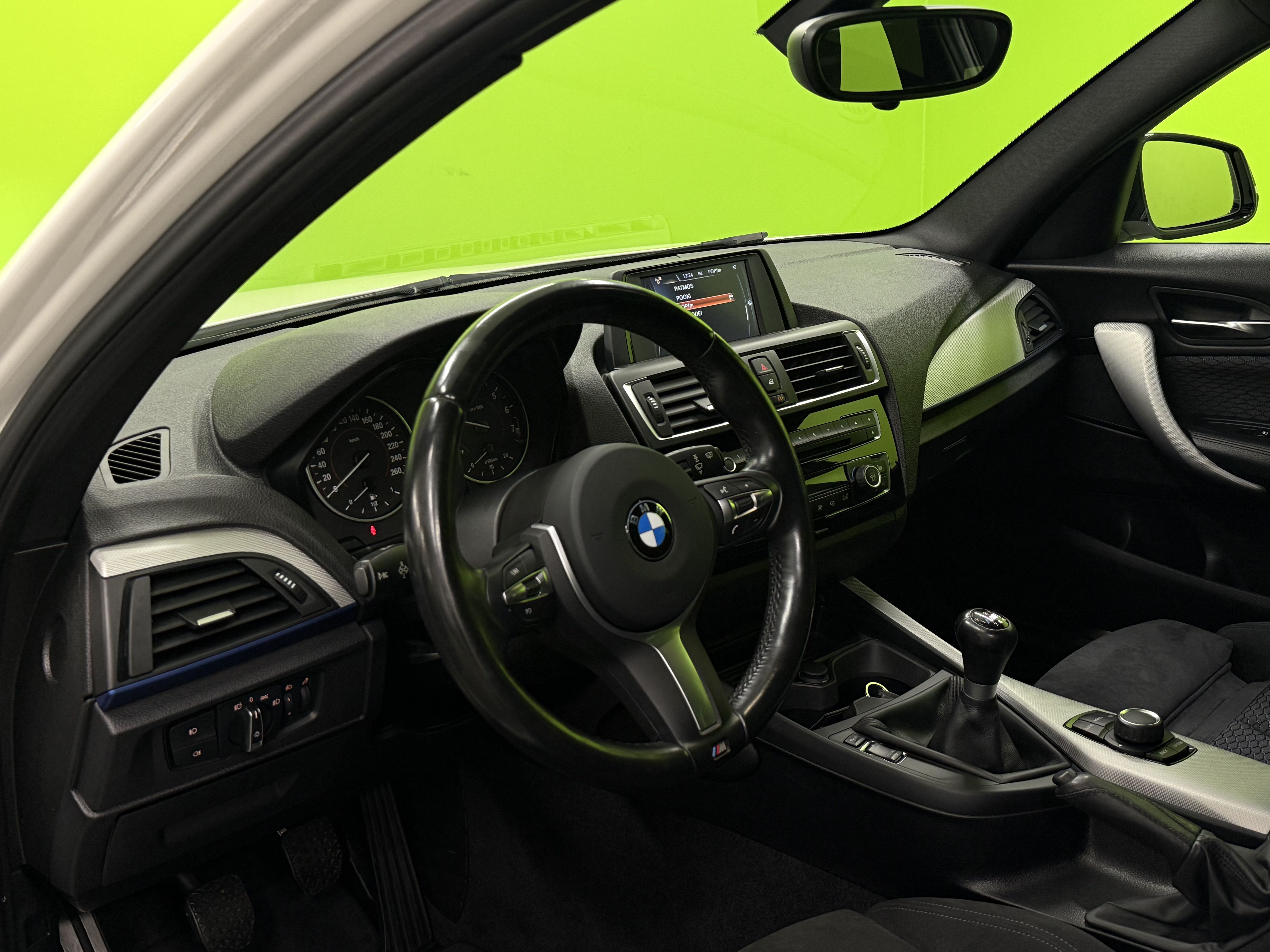 BMW 118 2016, photo 7/22
