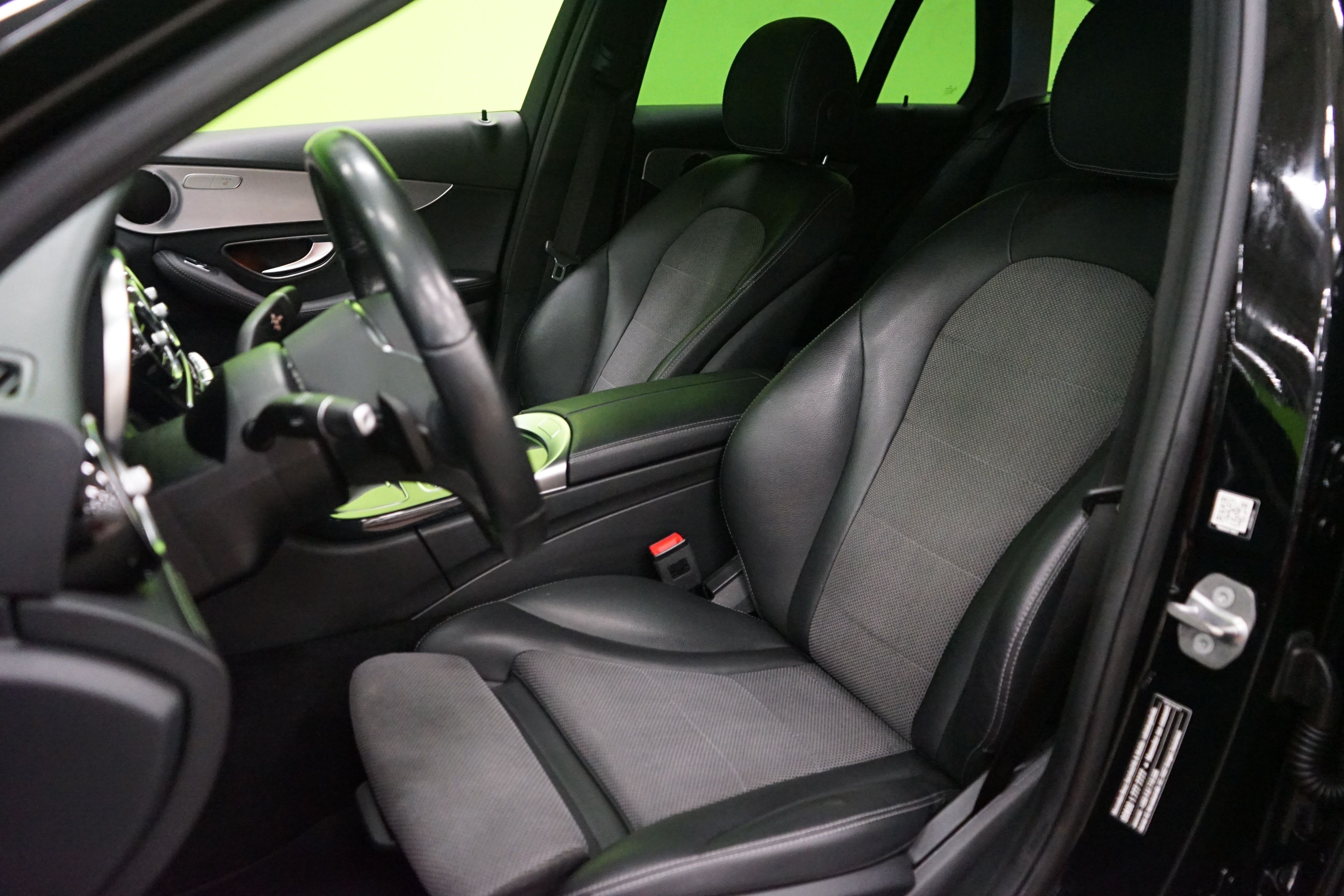 Mercedes-Benz C 2019, photo 7/22
